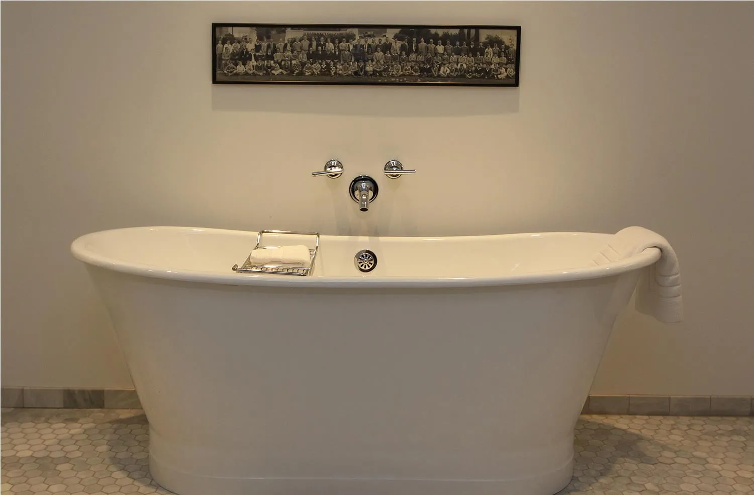 Deluxe King Room in The Vagabond's House Boutique Inn