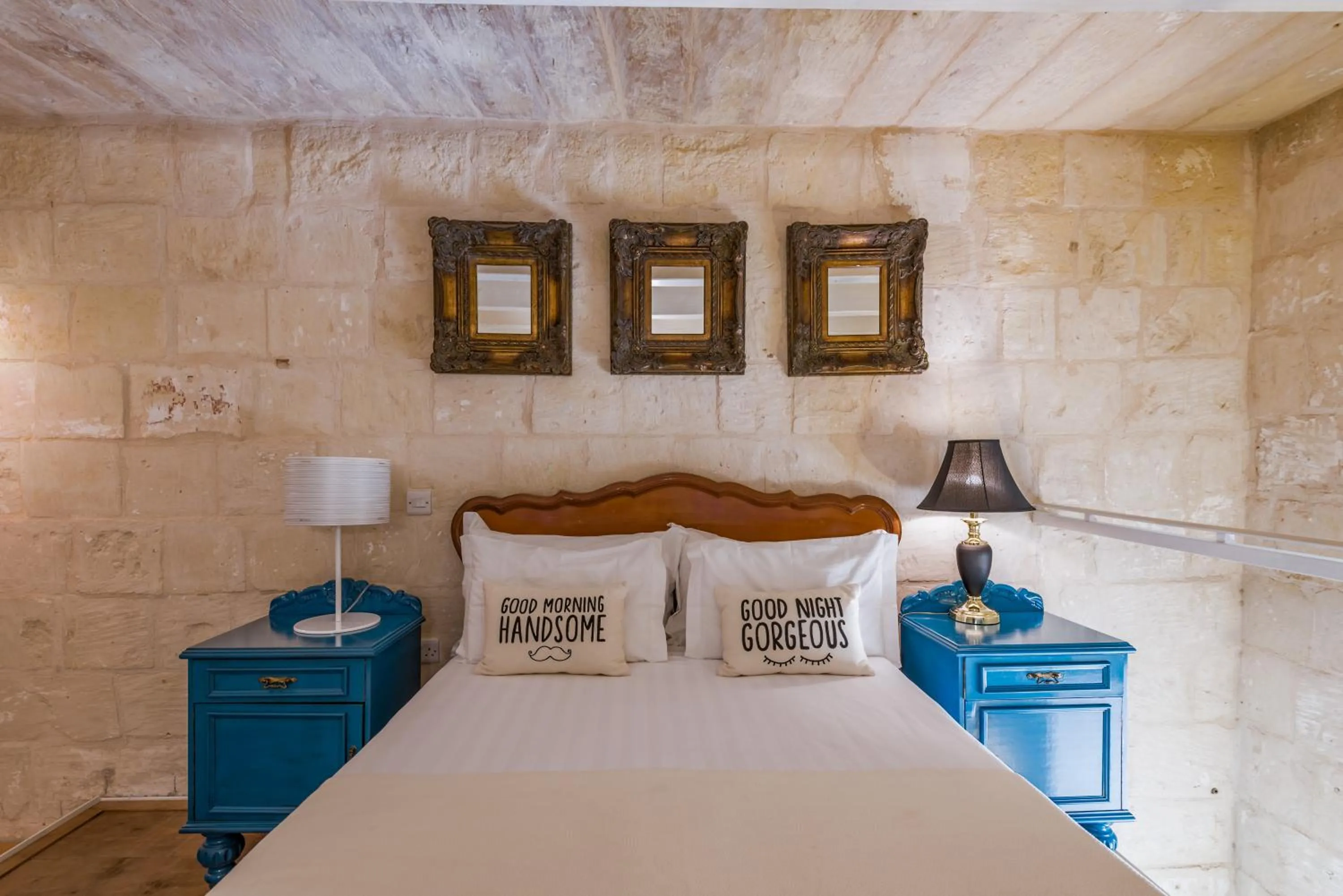 Bed in Valletta Lucente Guest House