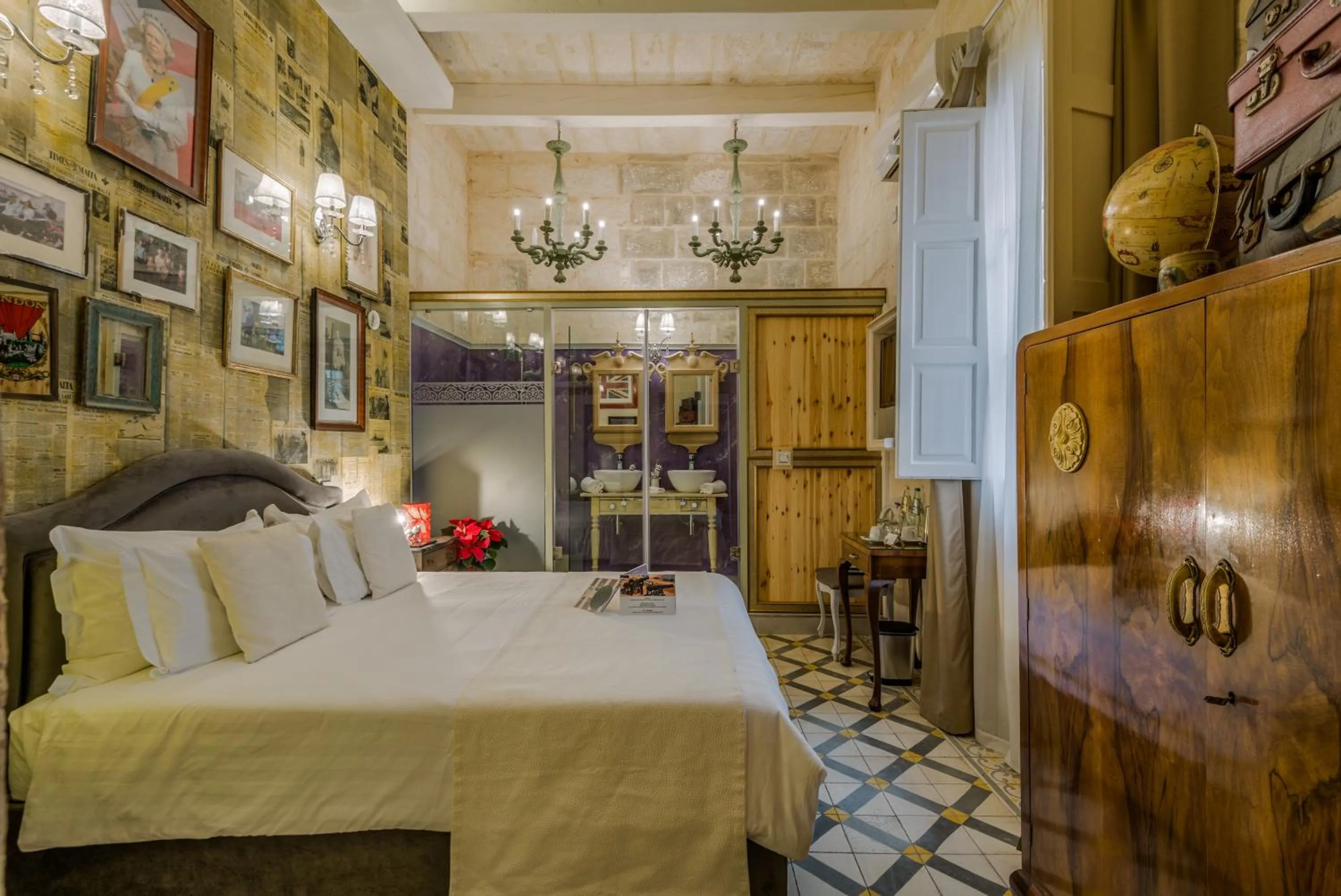 Bed in Valletta Lucente Guest House