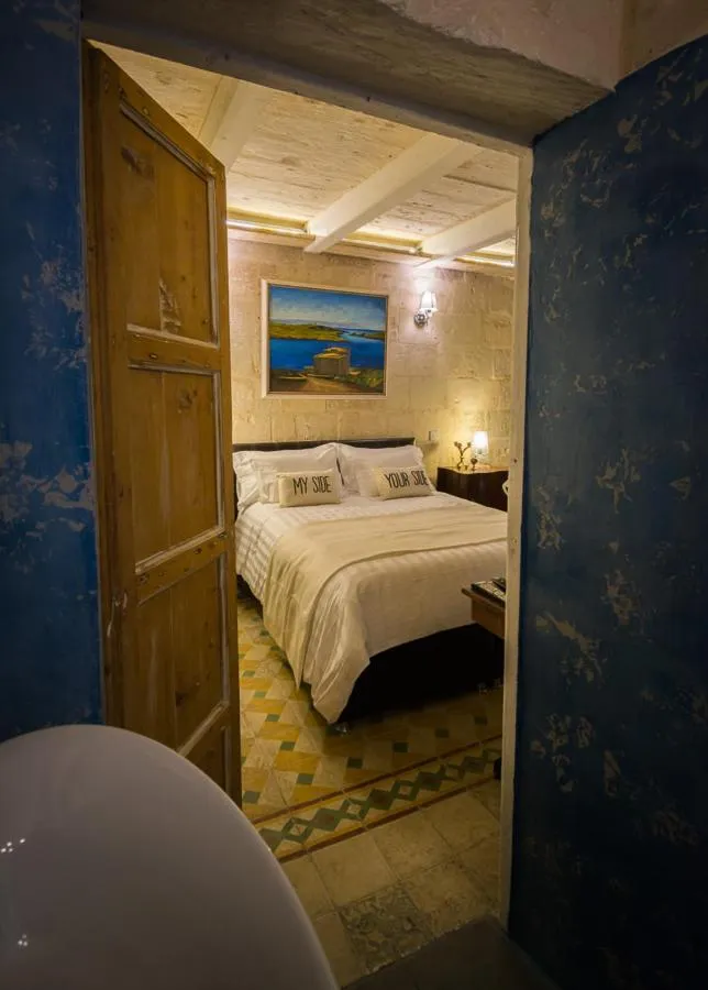 Bed in Valletta Lucente Guest House