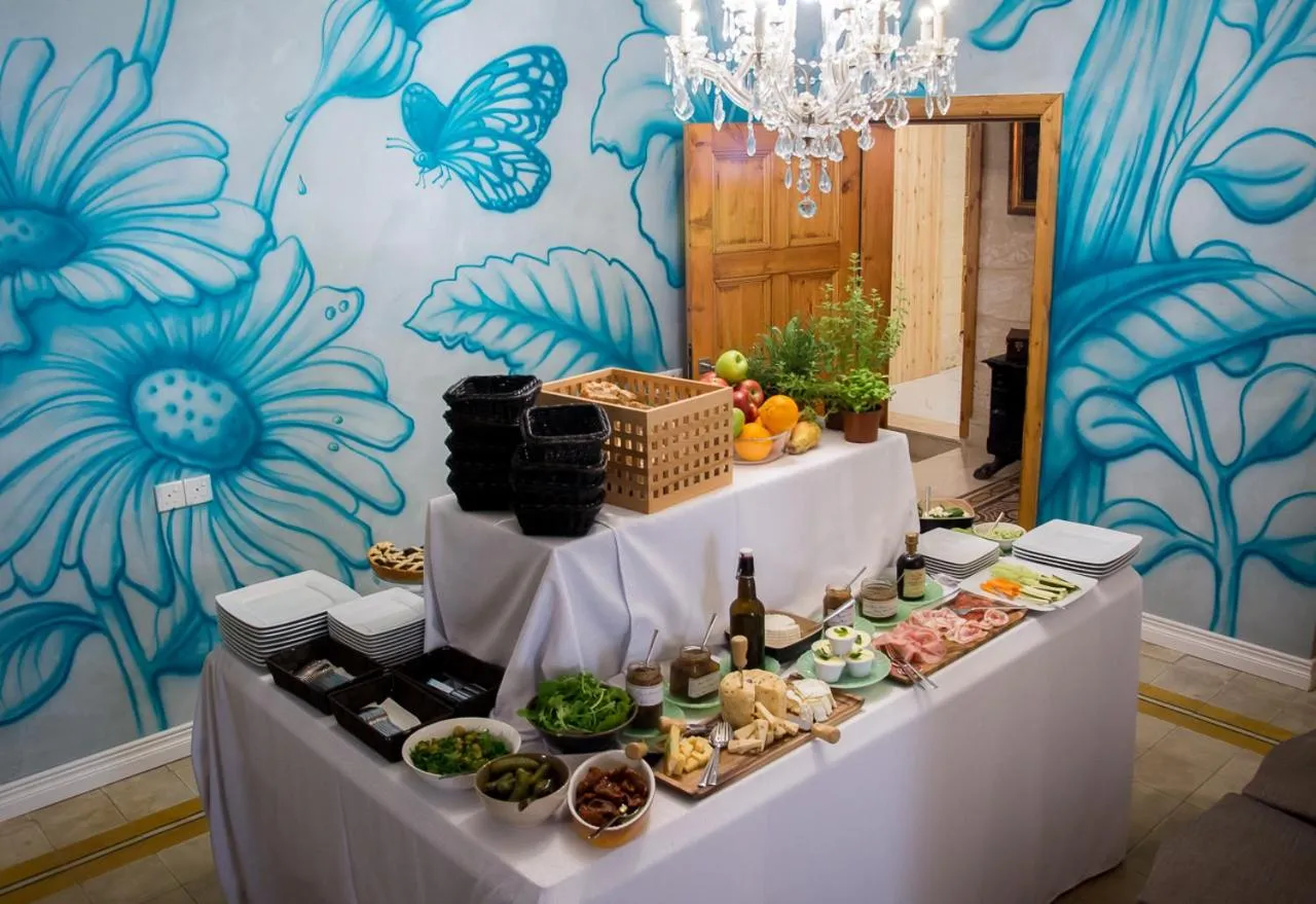 Breakfast in Valletta Lucente Guest House