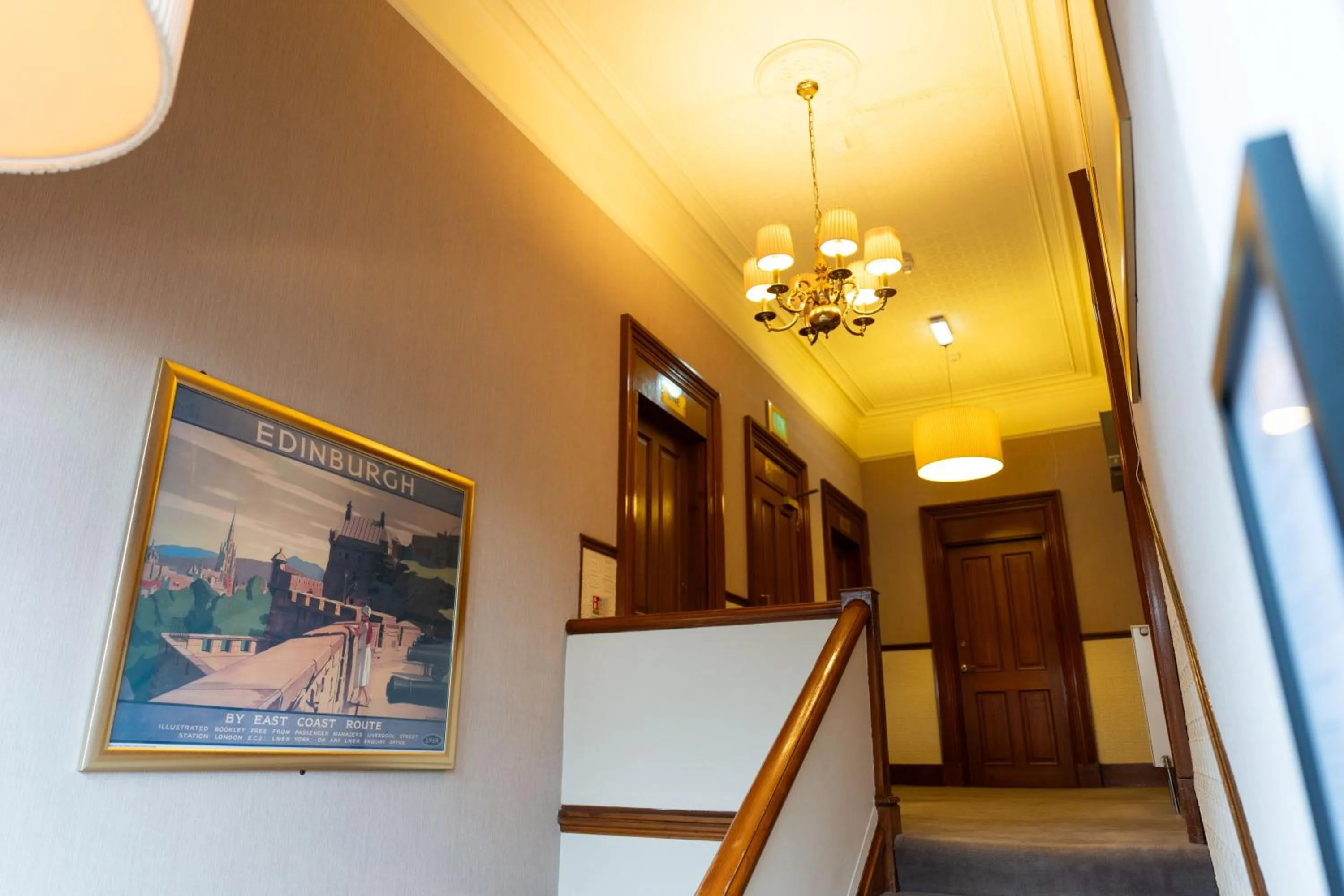 The Dutch Mill Hotel