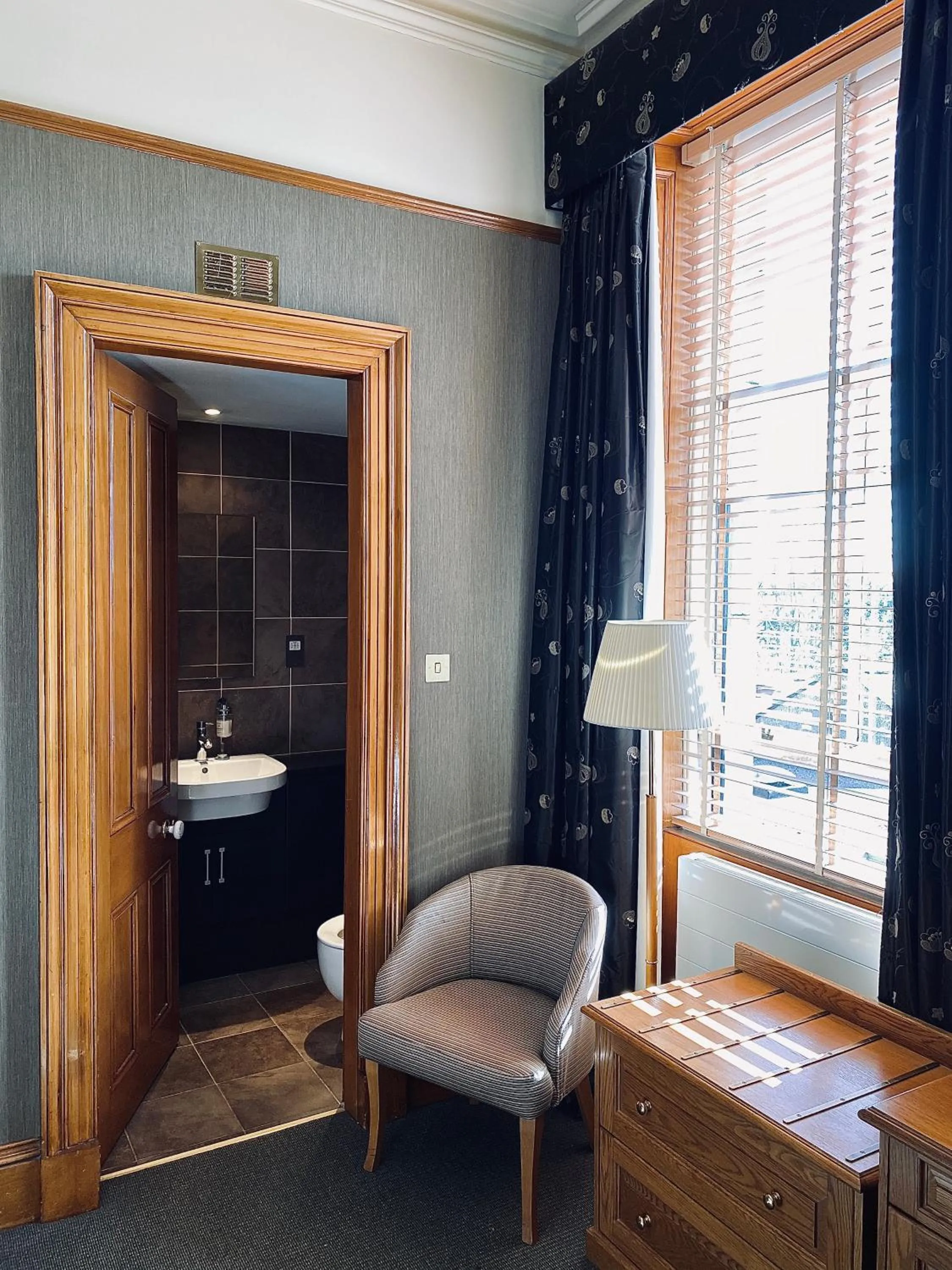 Bathroom in The Dutch Mill Hotel