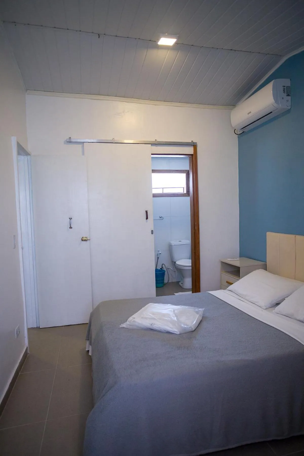 Photo of the whole room, Bed in Pousada Aldeia Portuguesa