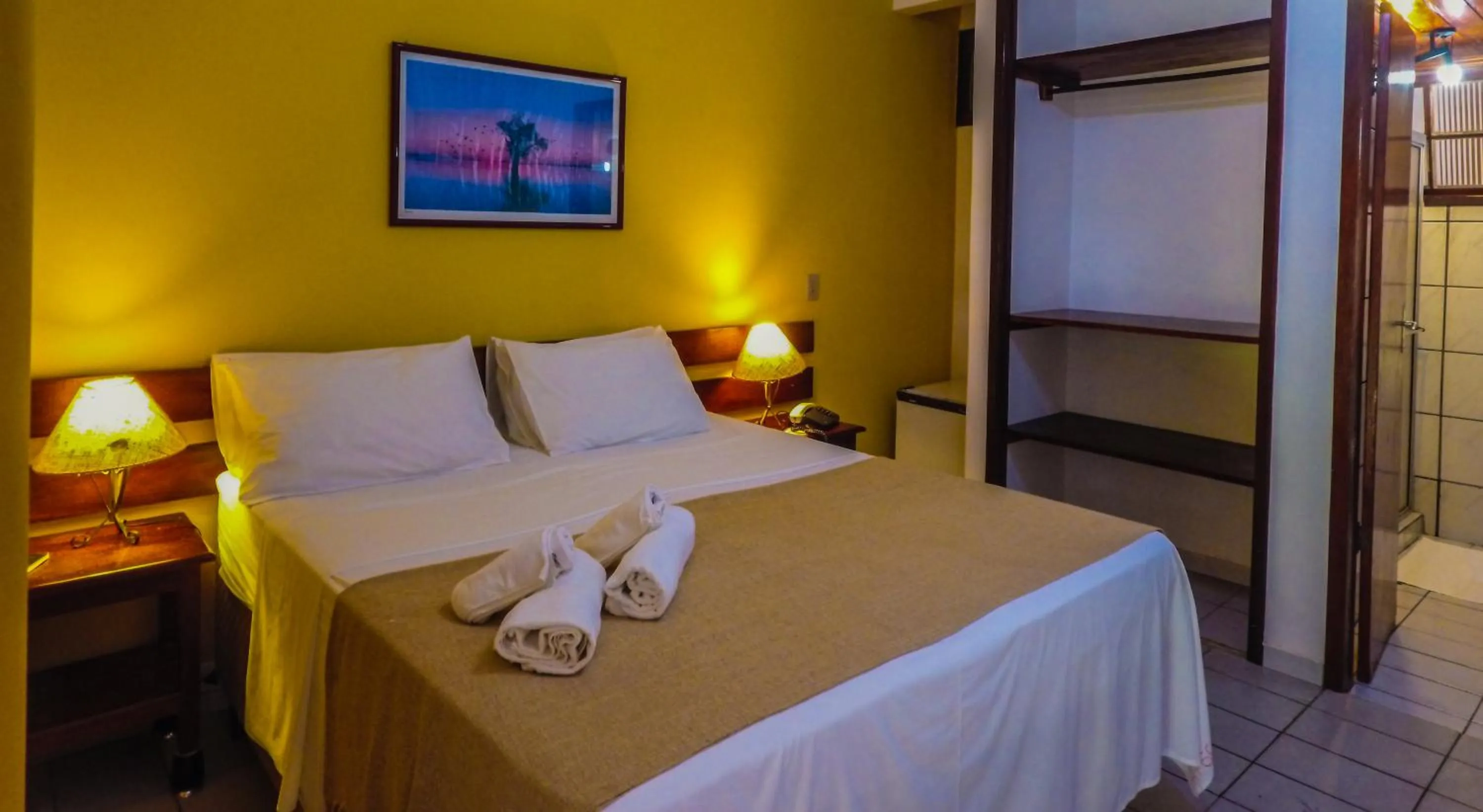 Photo of the whole room, Bed in Pousada Aldeia Portuguesa