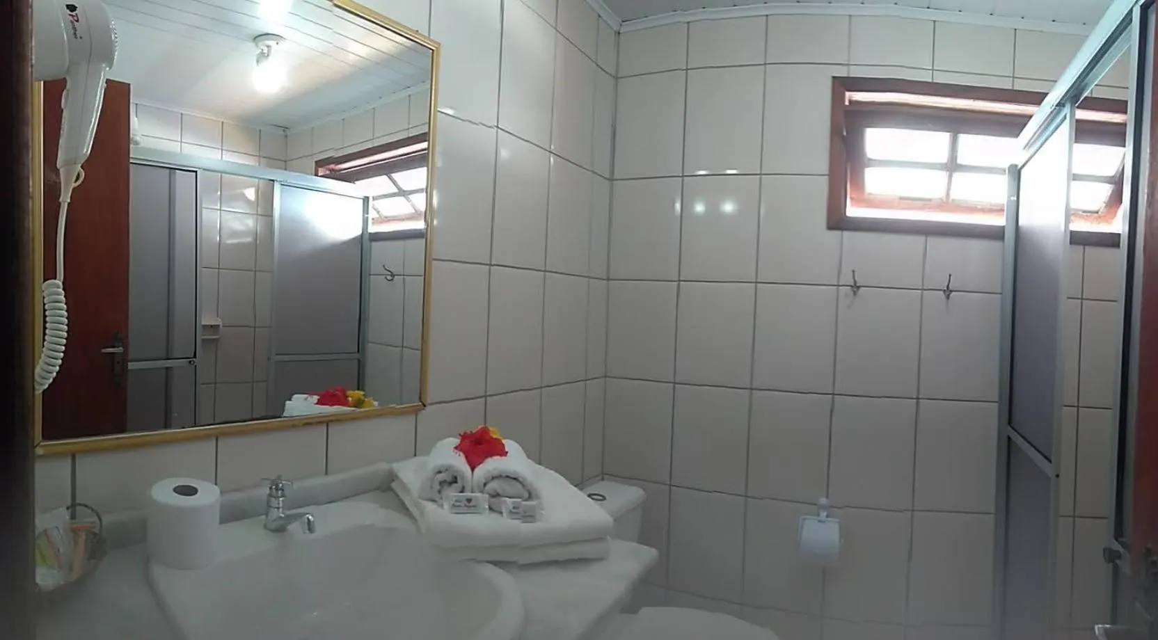 Shower in Pousada Aldeia Portuguesa