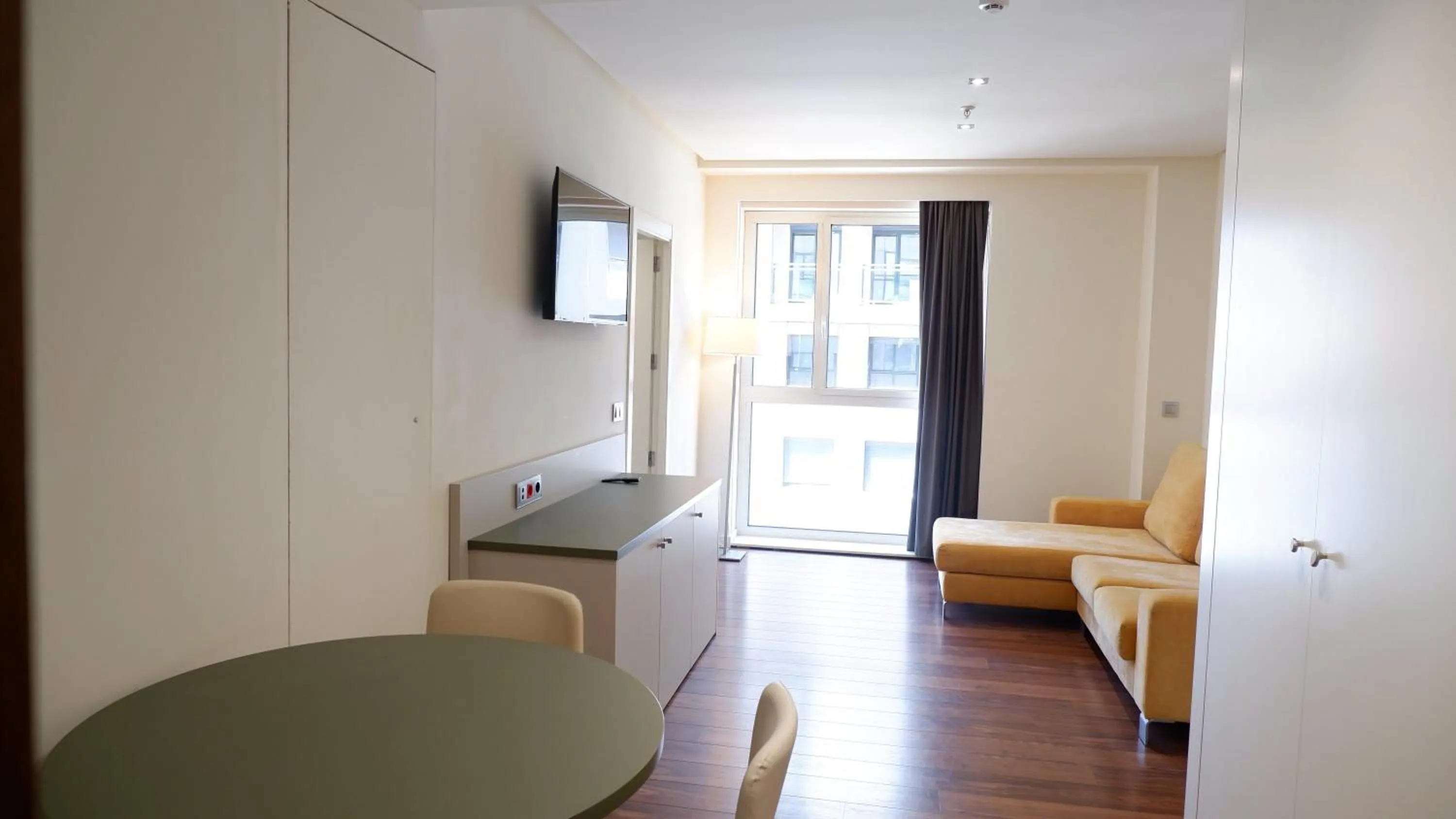 Photo of the whole room in Primus Valencia