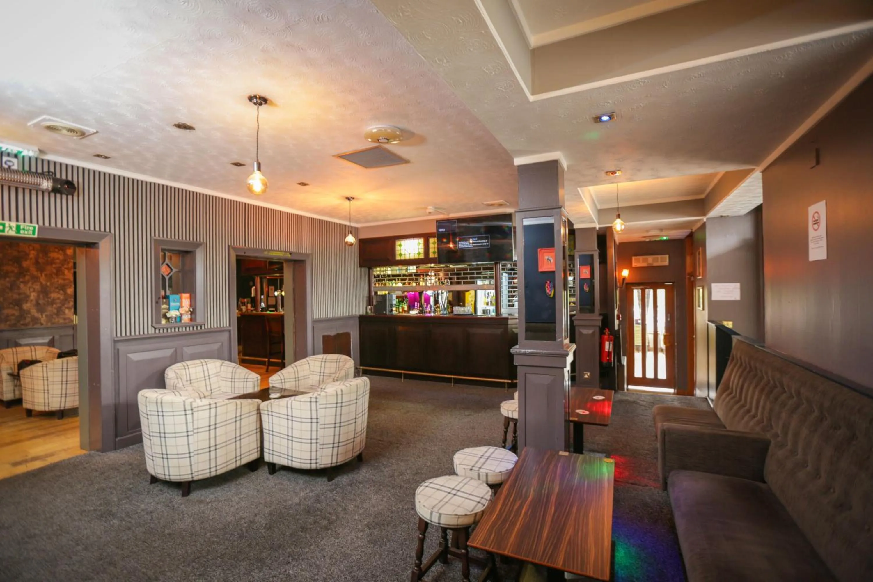 Lovat Hotel