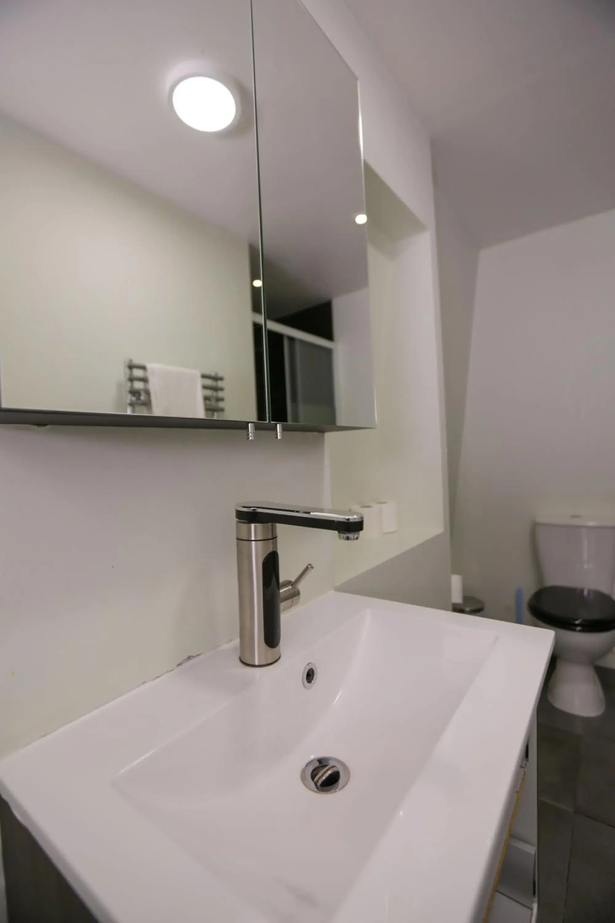 Quadruple Room with Sofa Bed in Lovat Hotel Quadruple Room with Sofa Bed in Lovat Hotel