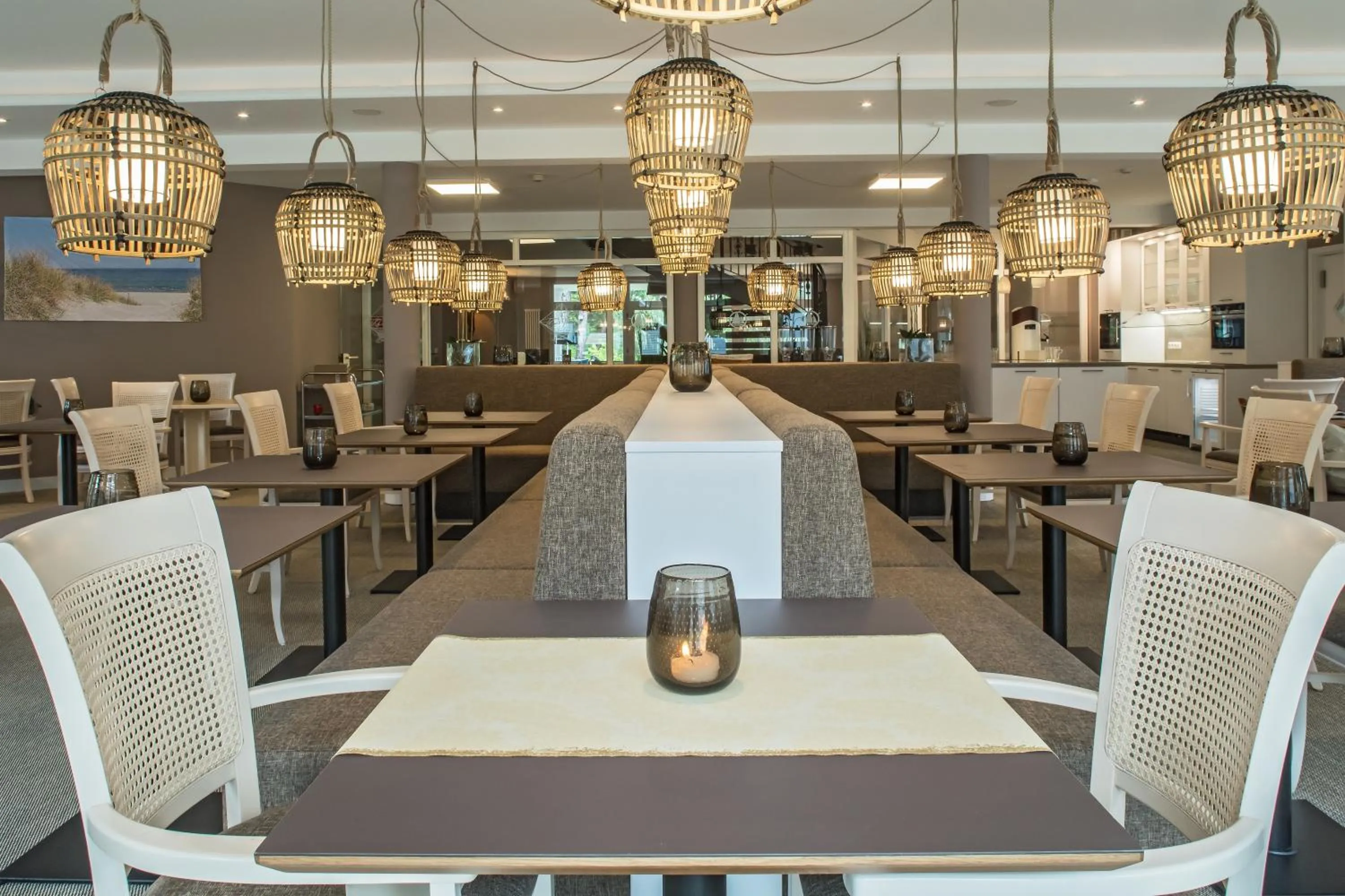 Lounge or bar in Upstalsboom Hotel Strandidyll