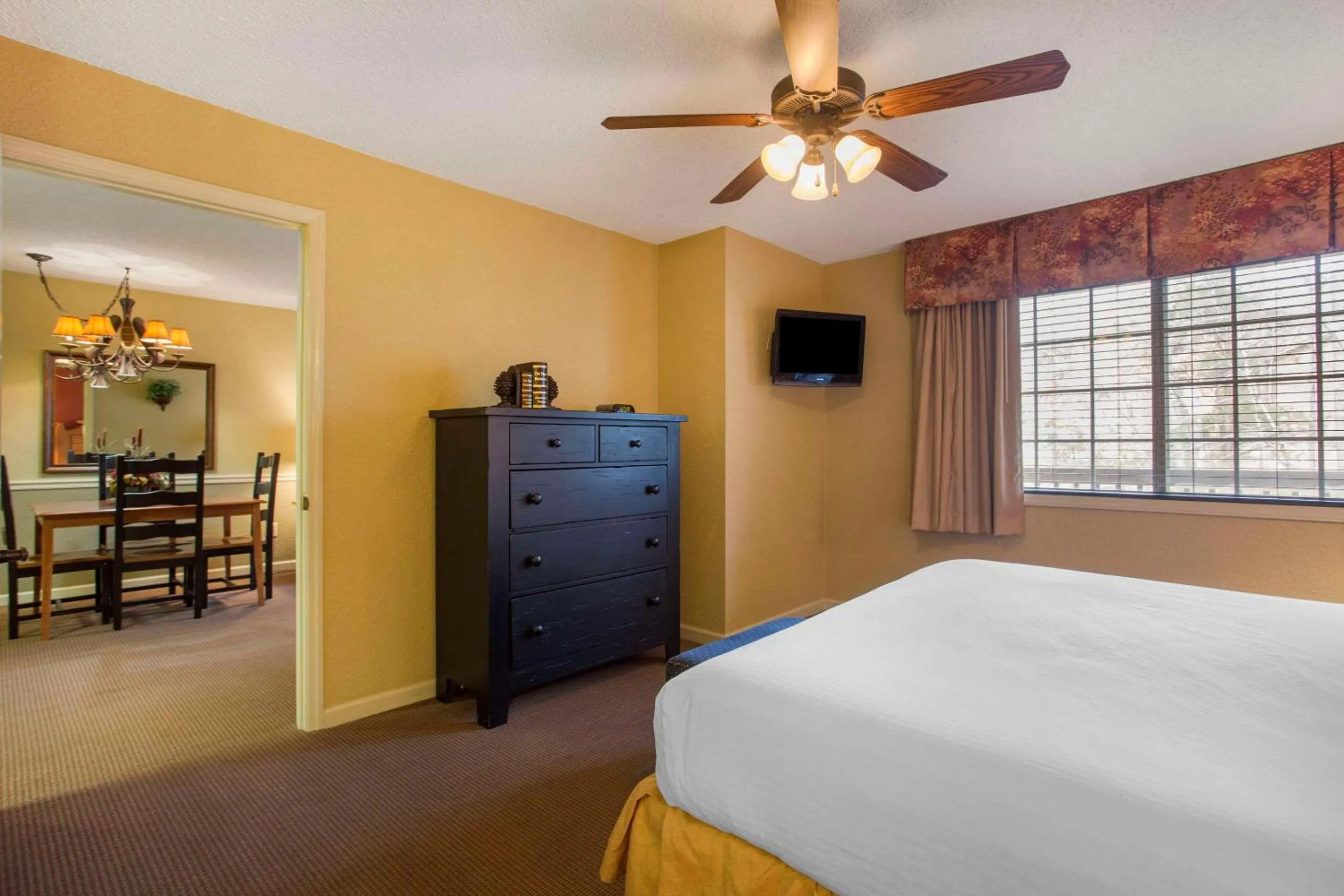 Bedroom, Bed in Bluegreen Vacations Blue Ridge Village, an Ascend Collection Resort