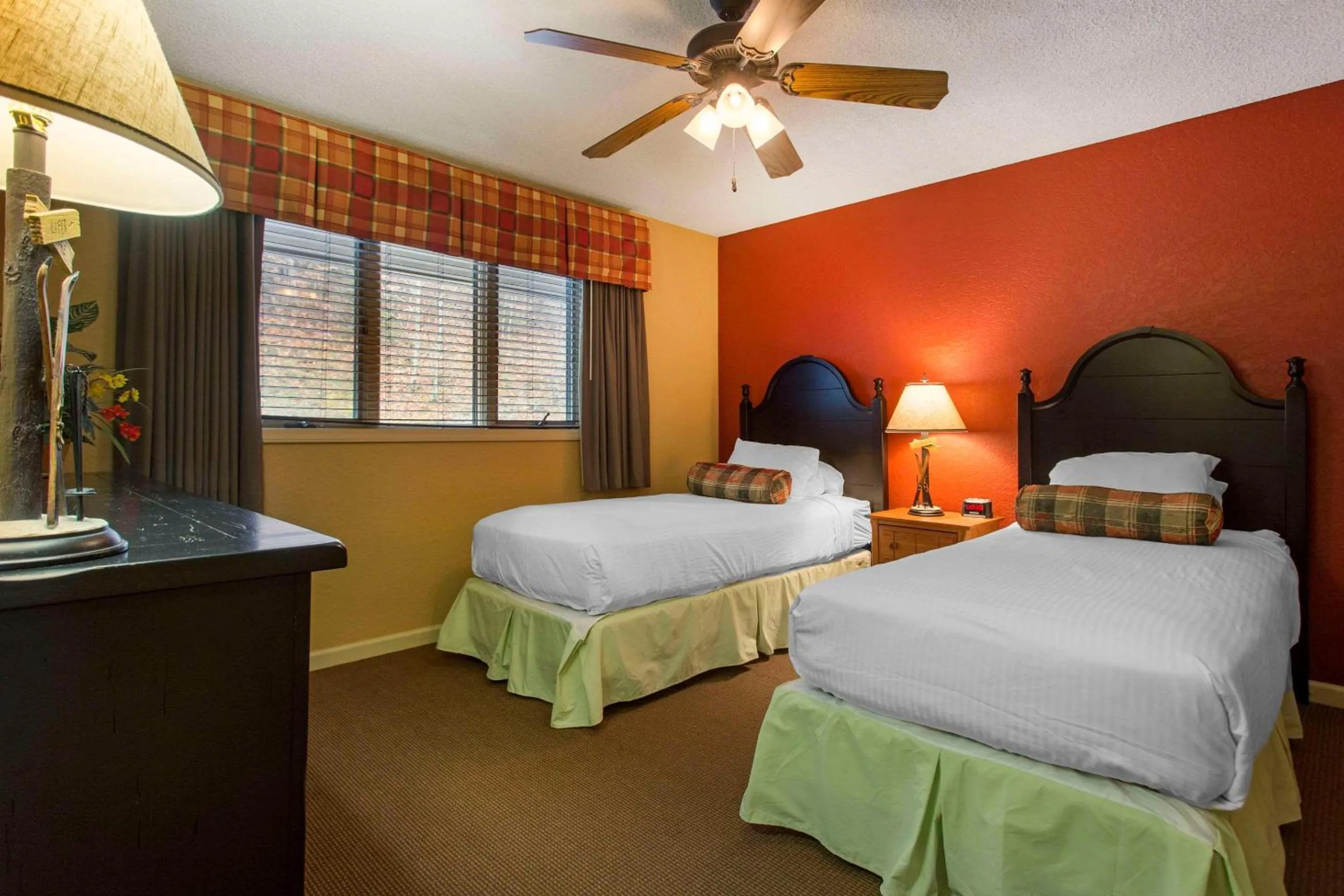 Bedroom, Bed in Bluegreen Vacations Blue Ridge Village, an Ascend Collection Resort