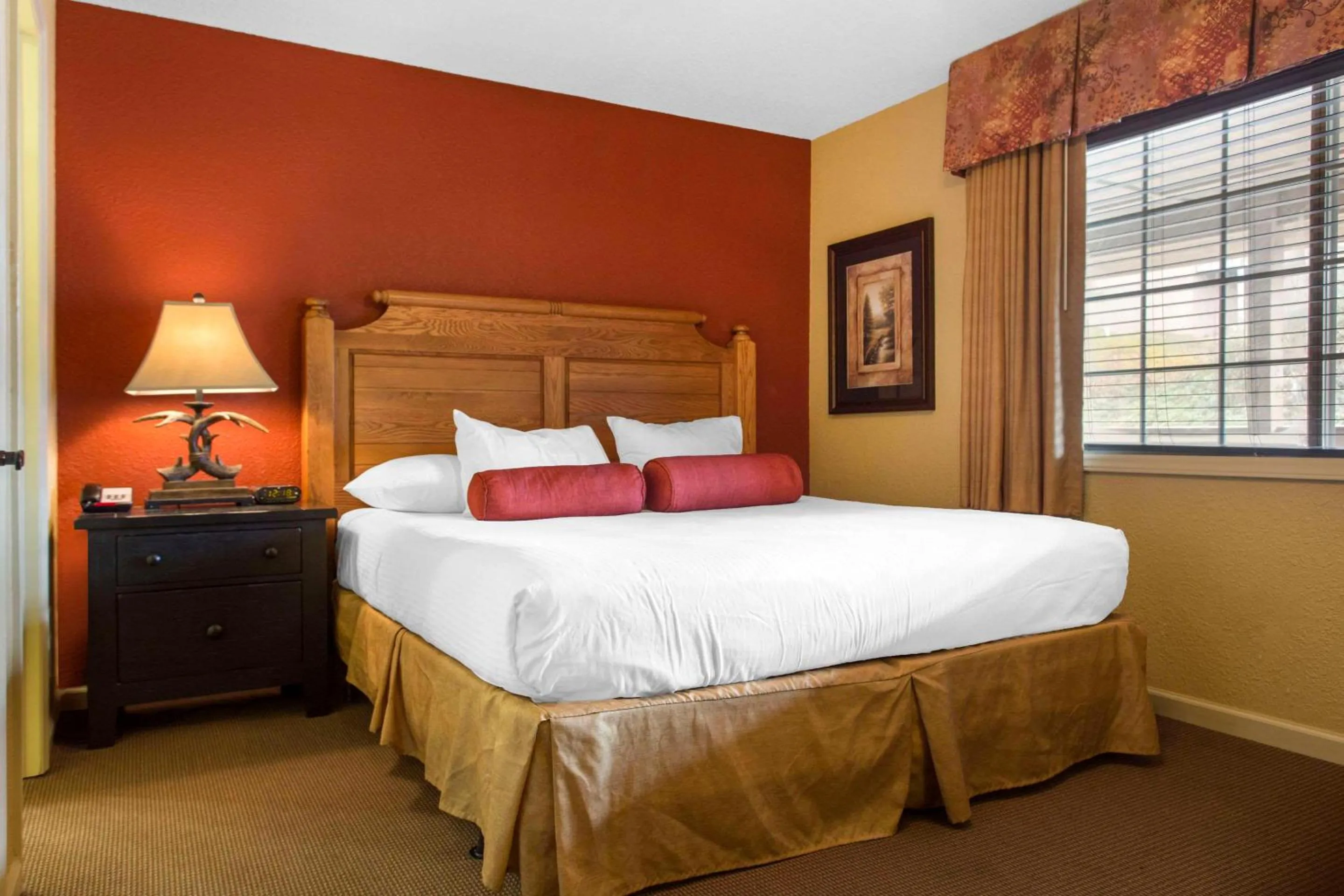 Bedroom, Bed in Bluegreen Vacations Blue Ridge Village, an Ascend Collection Resort