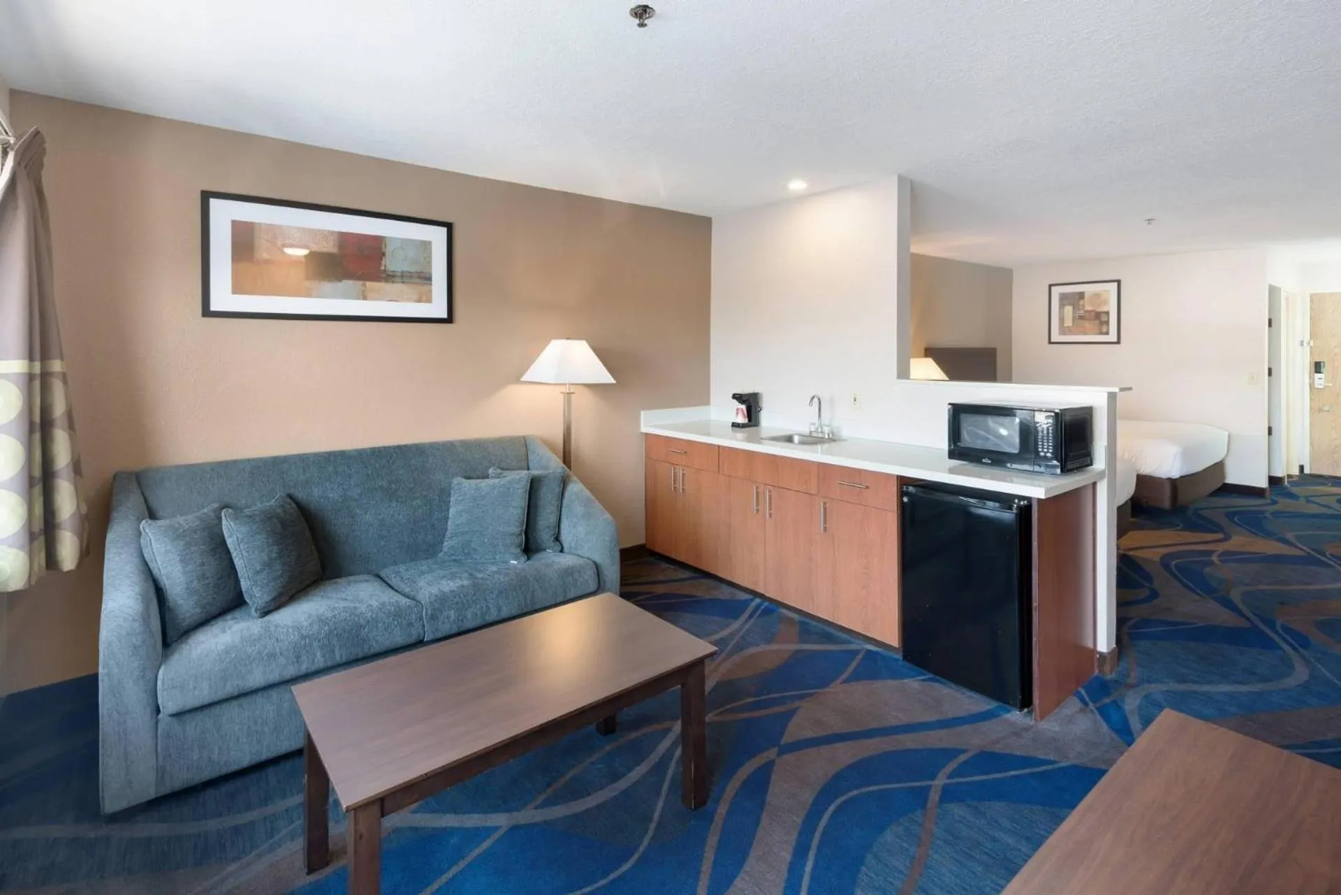 Bedroom in Quality Inn & Suites Kennewick Tri-Cities