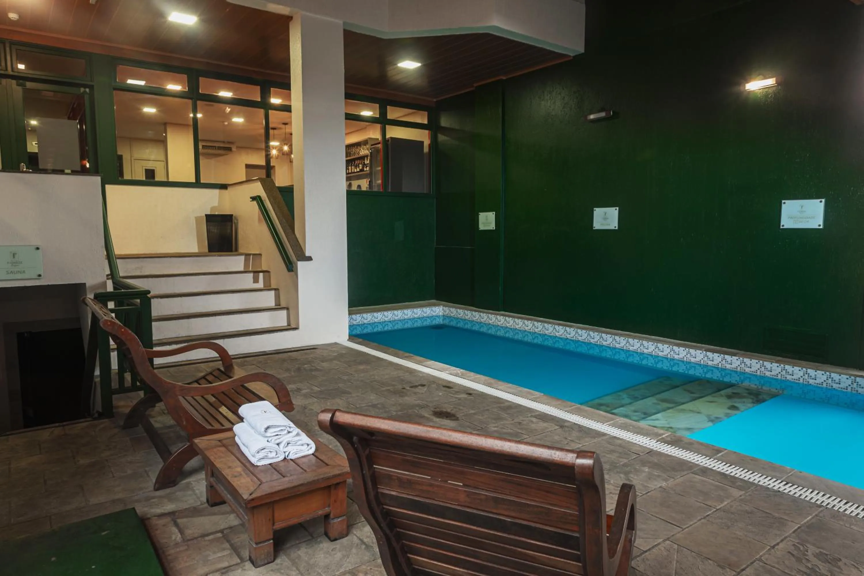 Swimming pool in Hotel Fioreze Origem