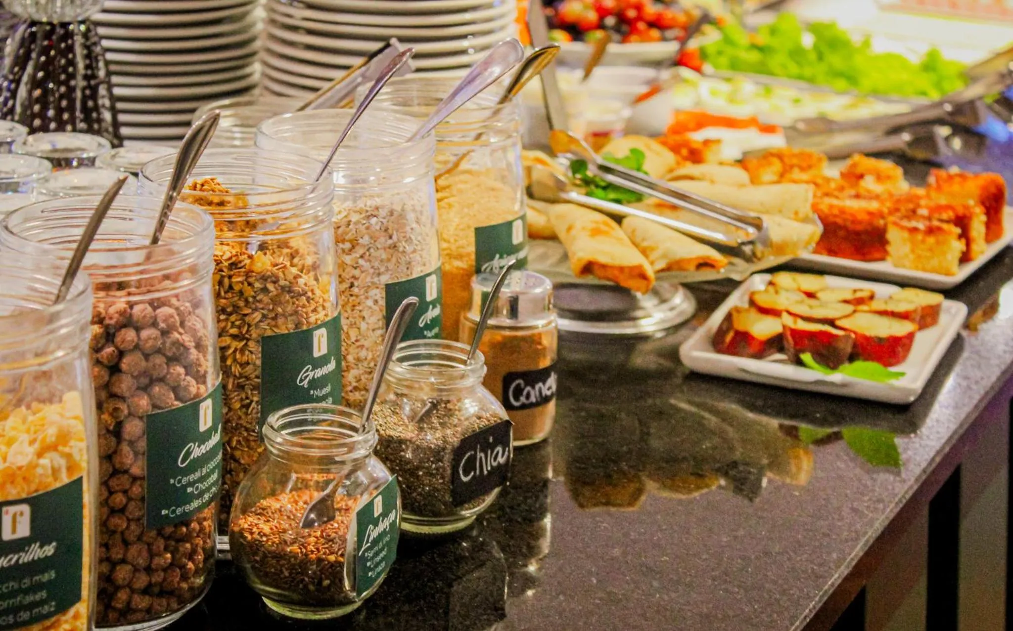 Buffet breakfast in Hotel Fioreze Origem