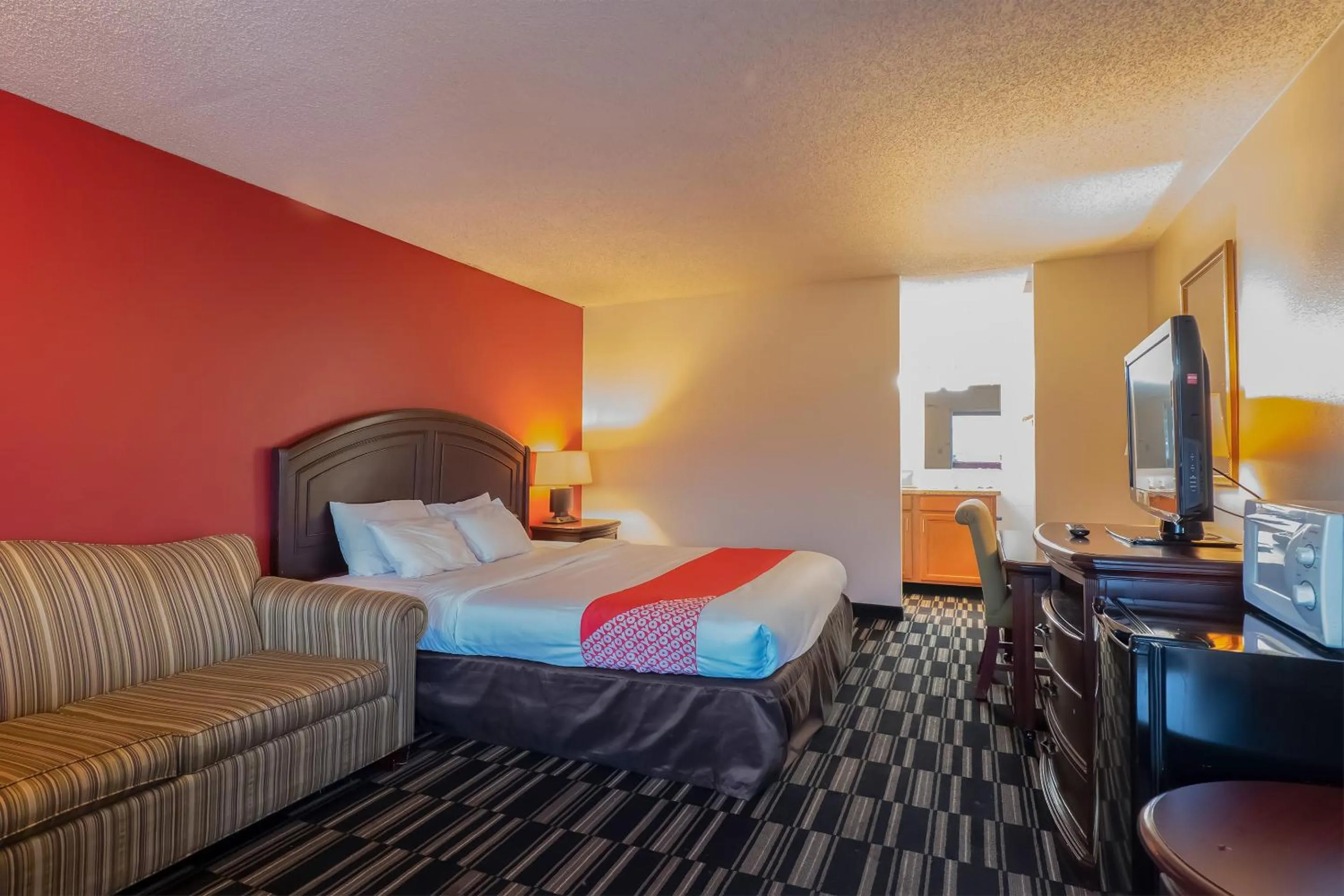 Bedroom, Bed in OYO Hotel Chehalis I-5 South