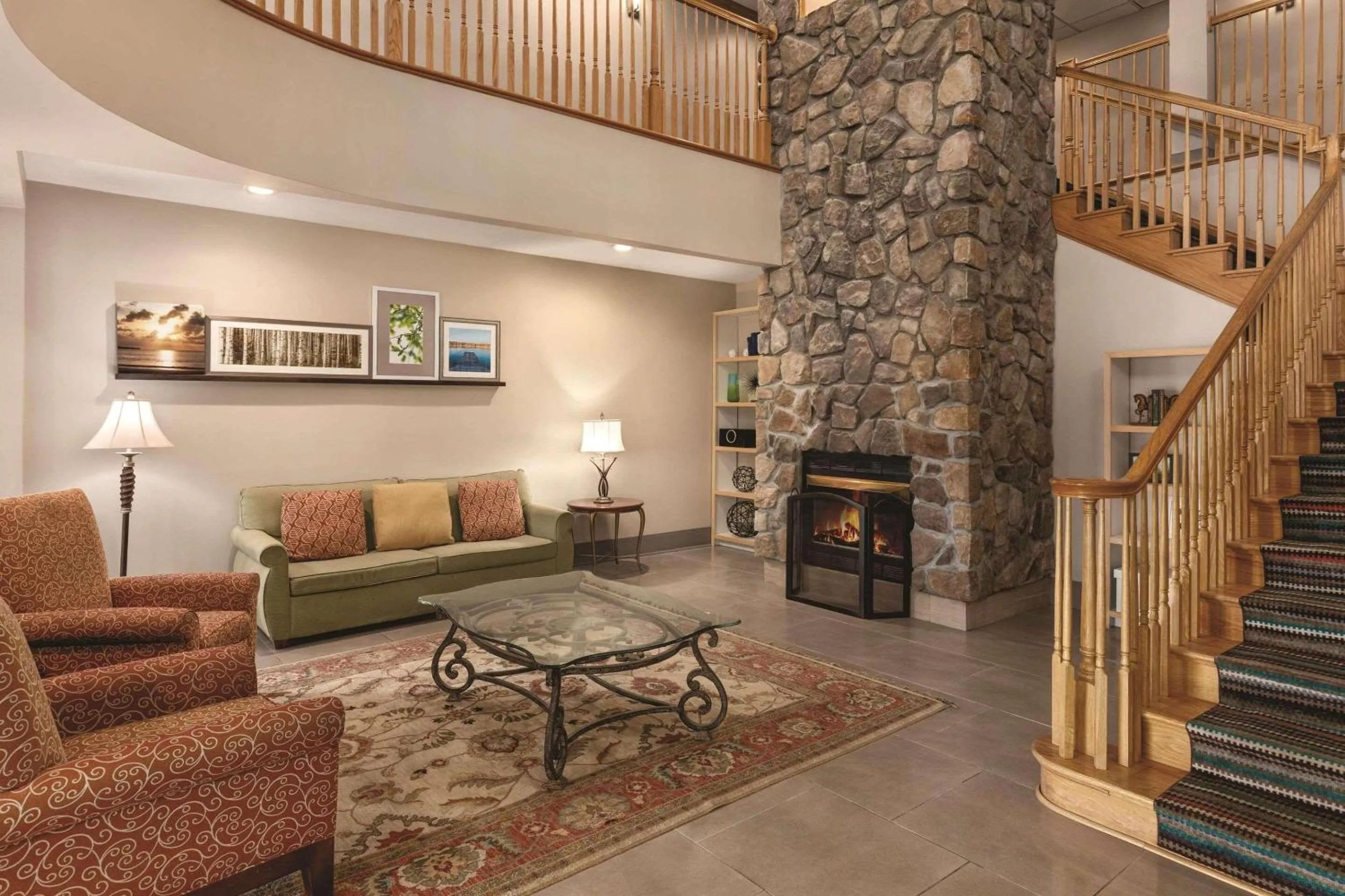 Lobby or reception in Country Inn & Suites by Radisson, Georgetown, KY