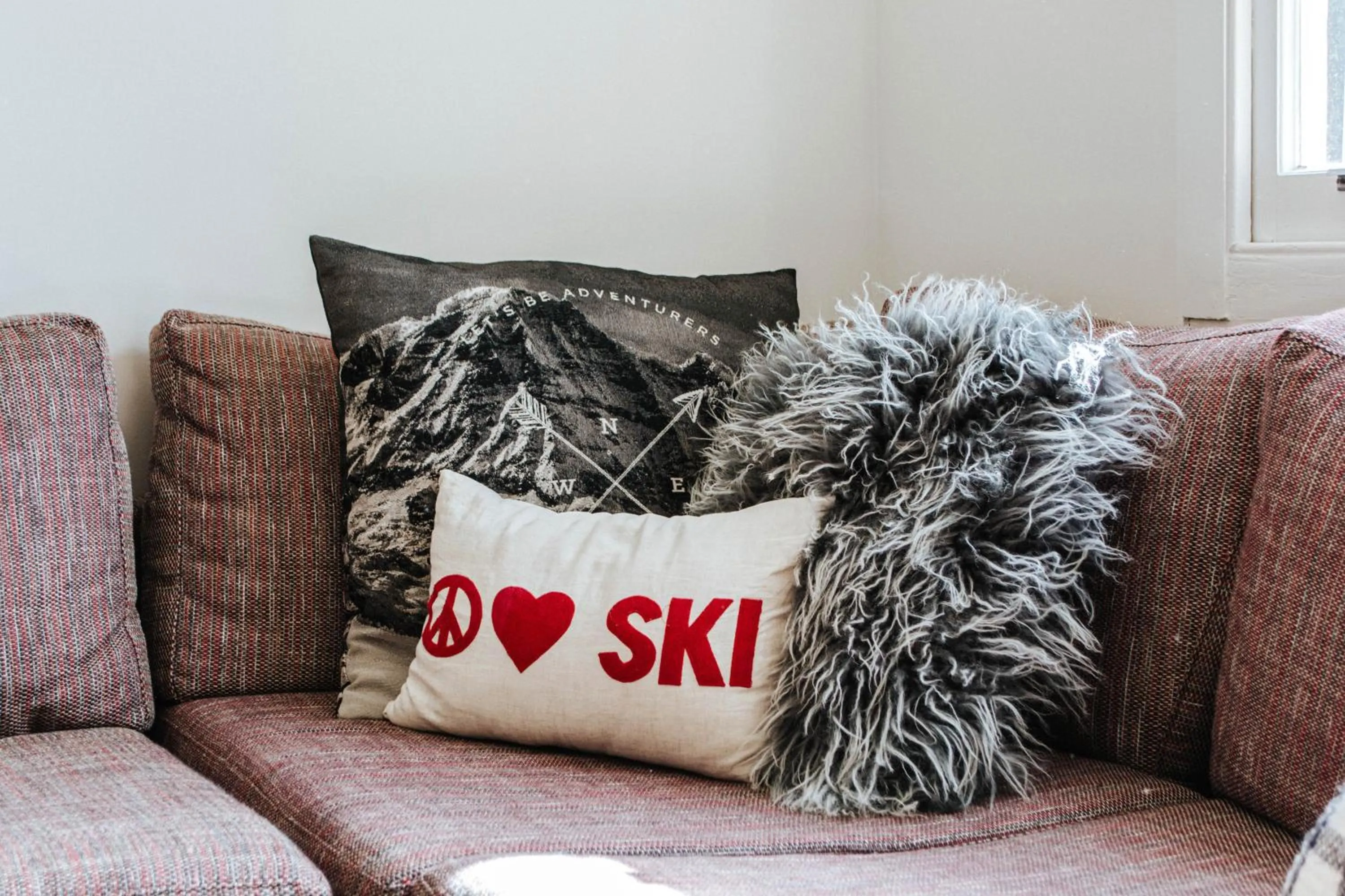 Crackenback Farm Guesthouse