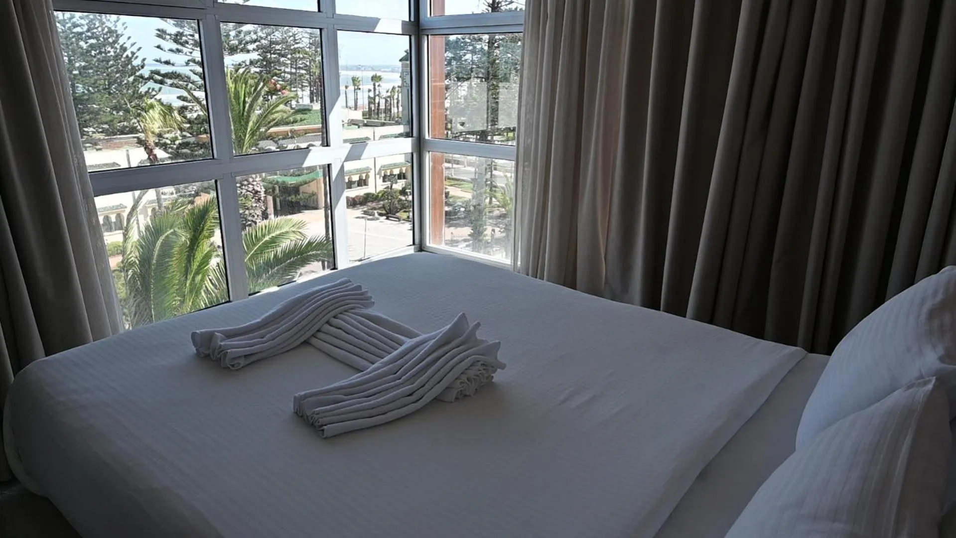 Bed in Hotel Centre Ville