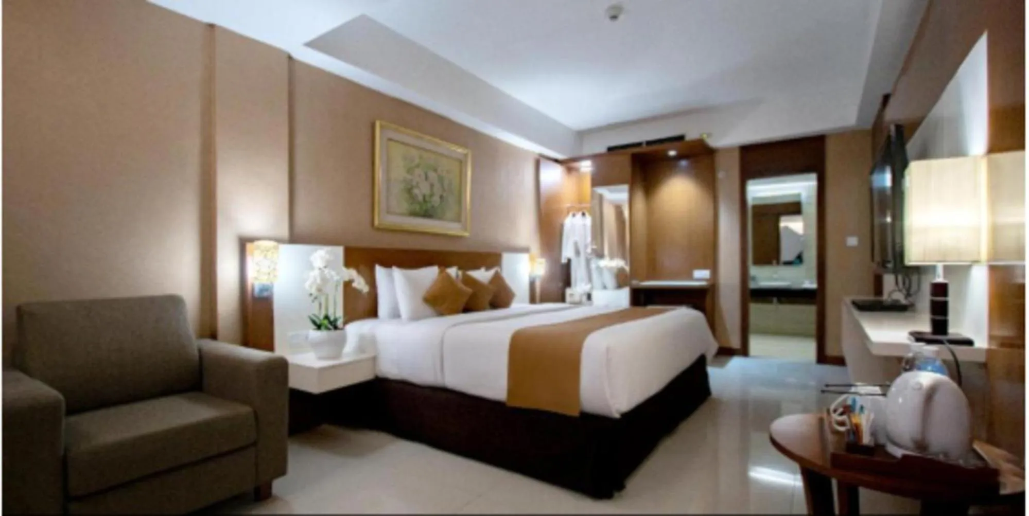 Bed in Aston Tanjung Pinang Hotel & Conference Center