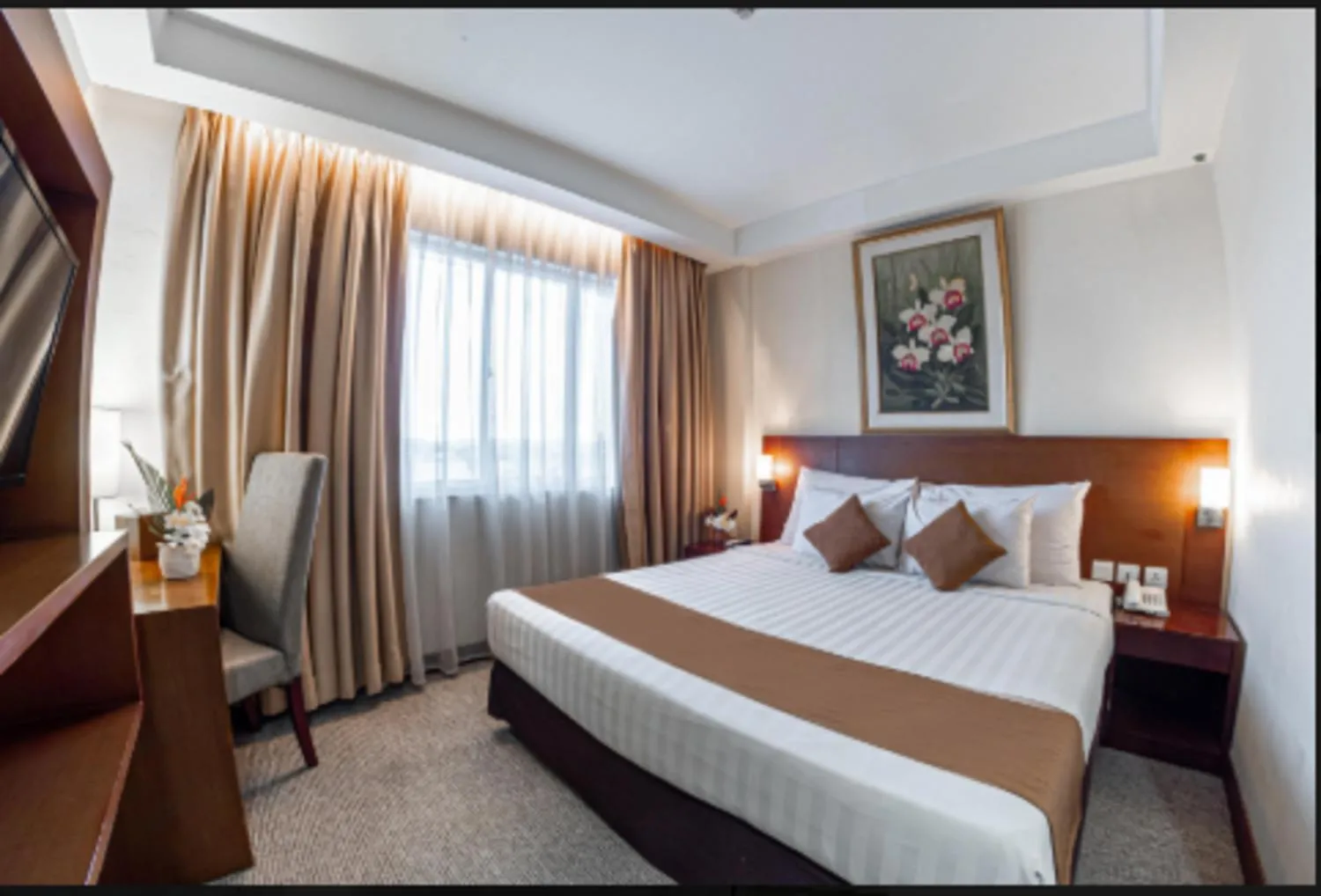 Bed in Aston Tanjung Pinang Hotel & Conference Center