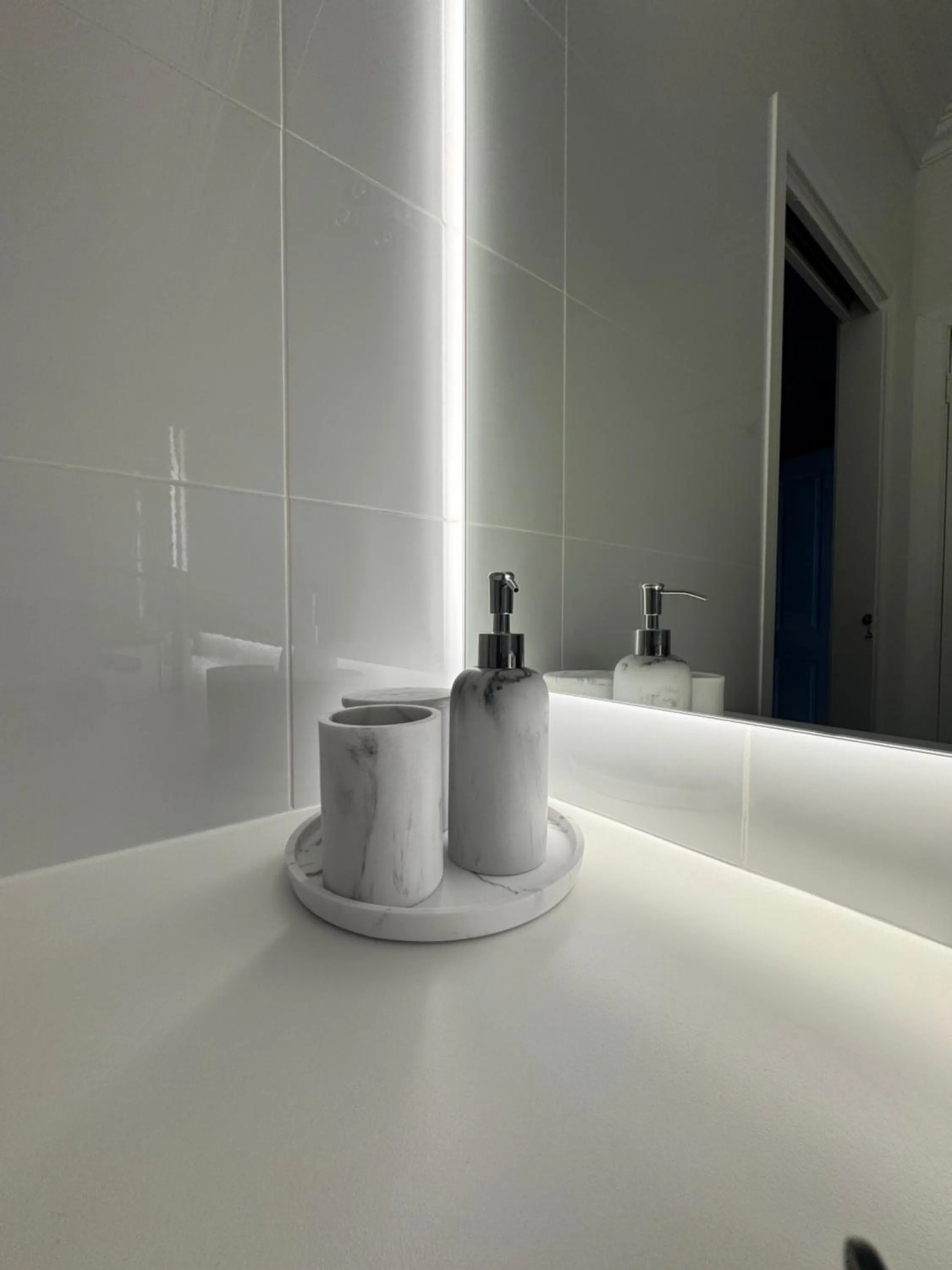 Bathroom in Banyan Place