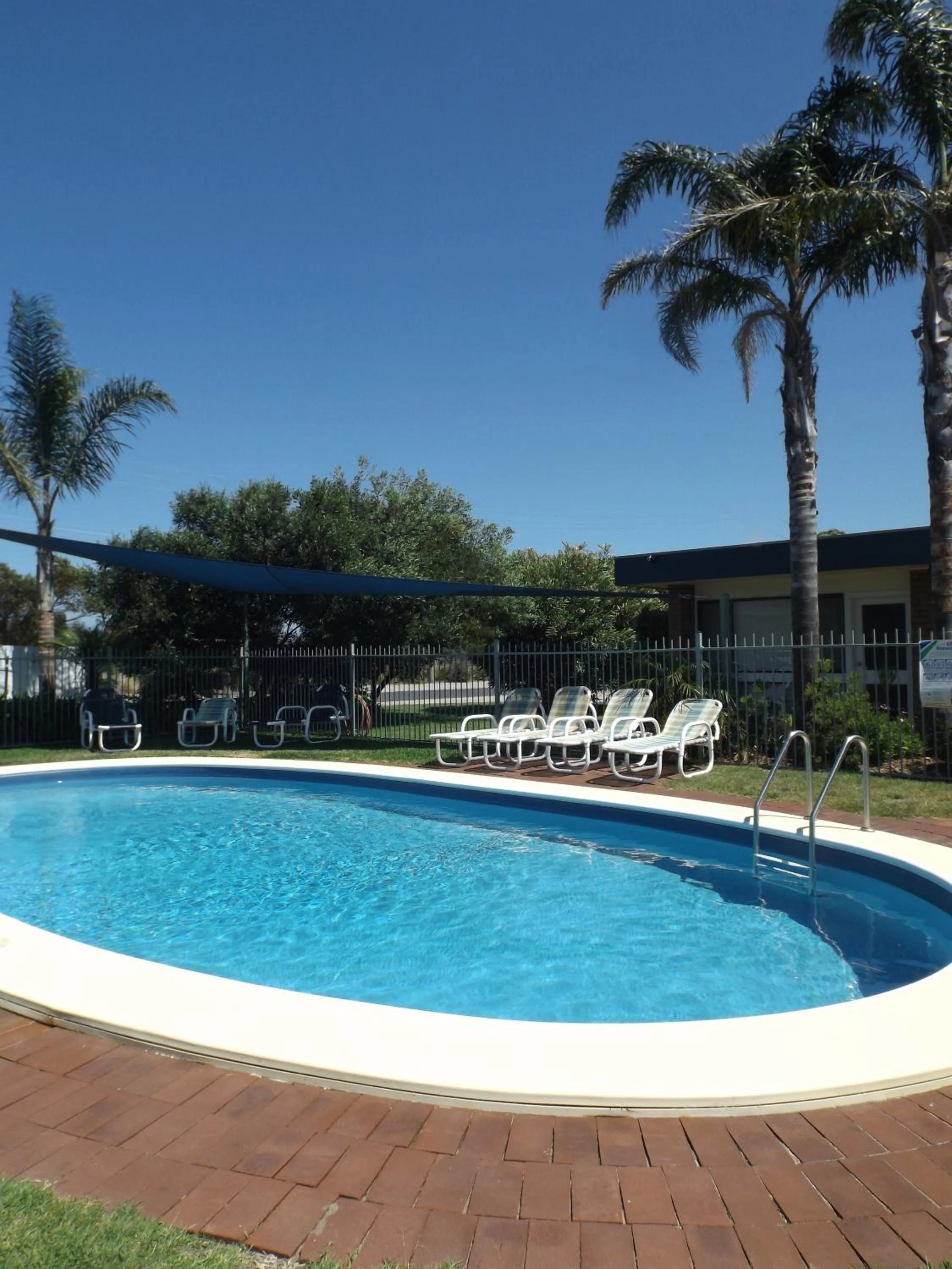 Swimming pool in Surfside Merimbula Holiday Apartments