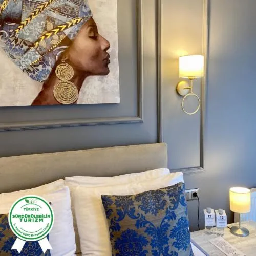 Bed in 12 rooms hotel