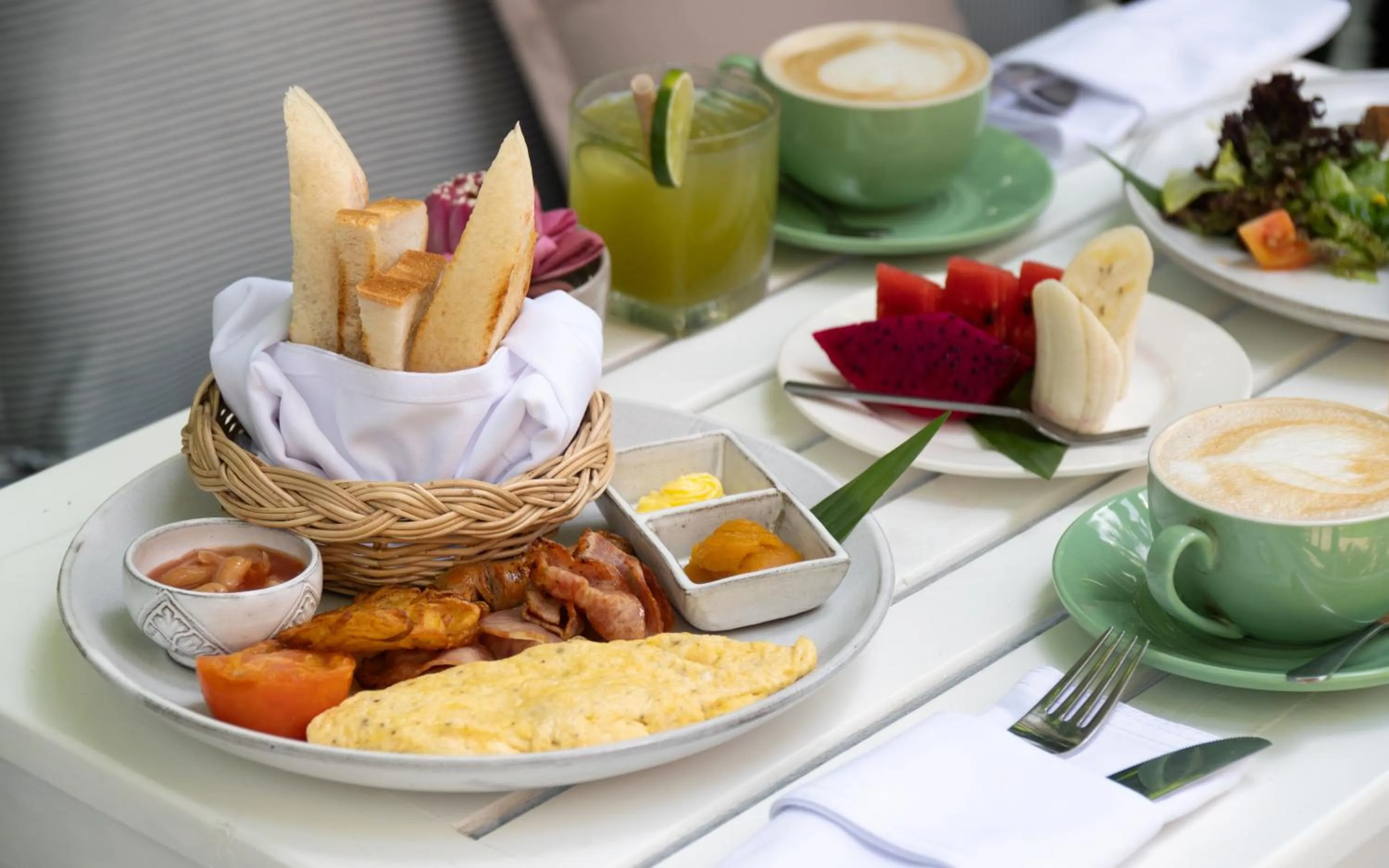 Breakfast in The Urban