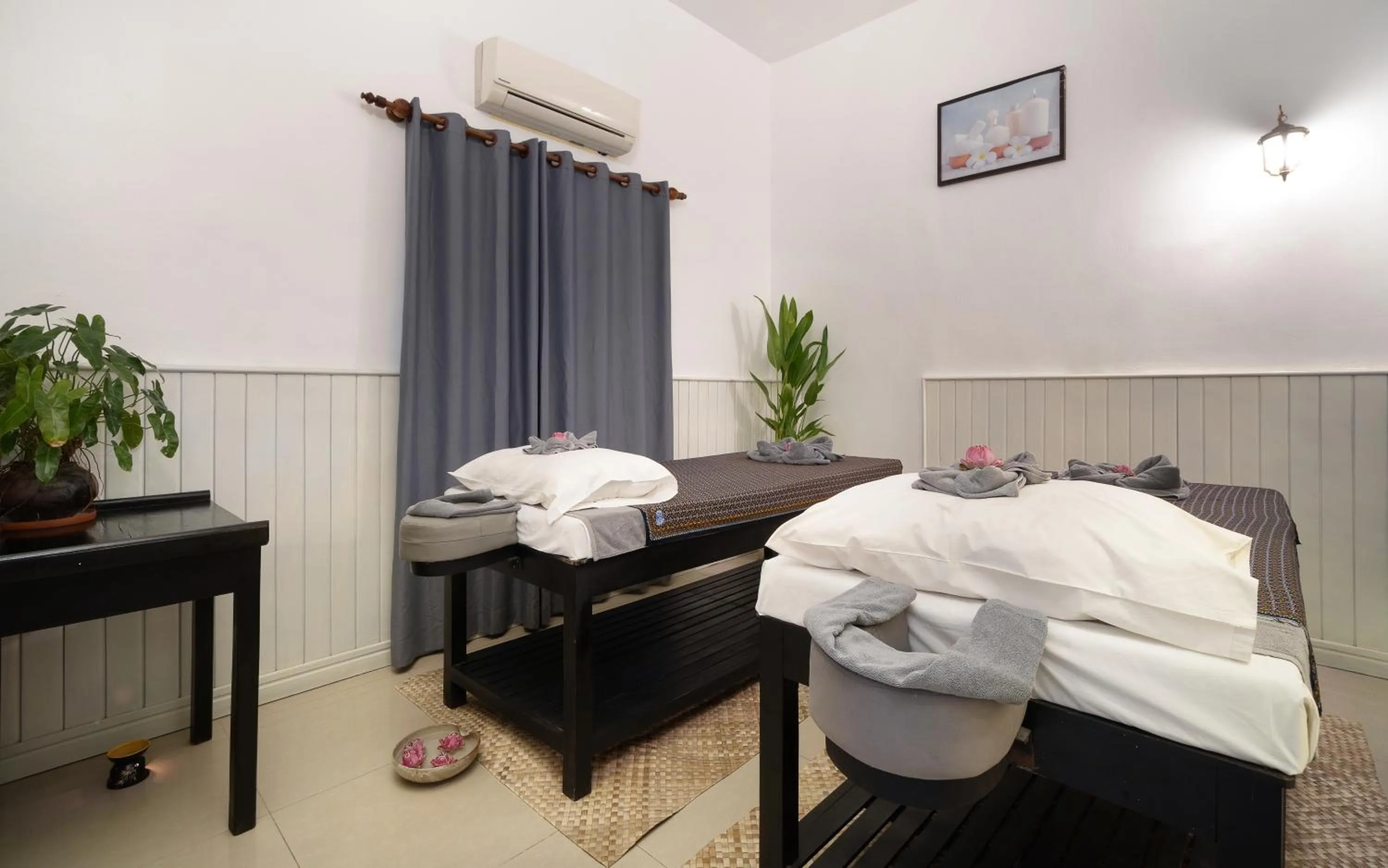 Massage, Bed in The Urban