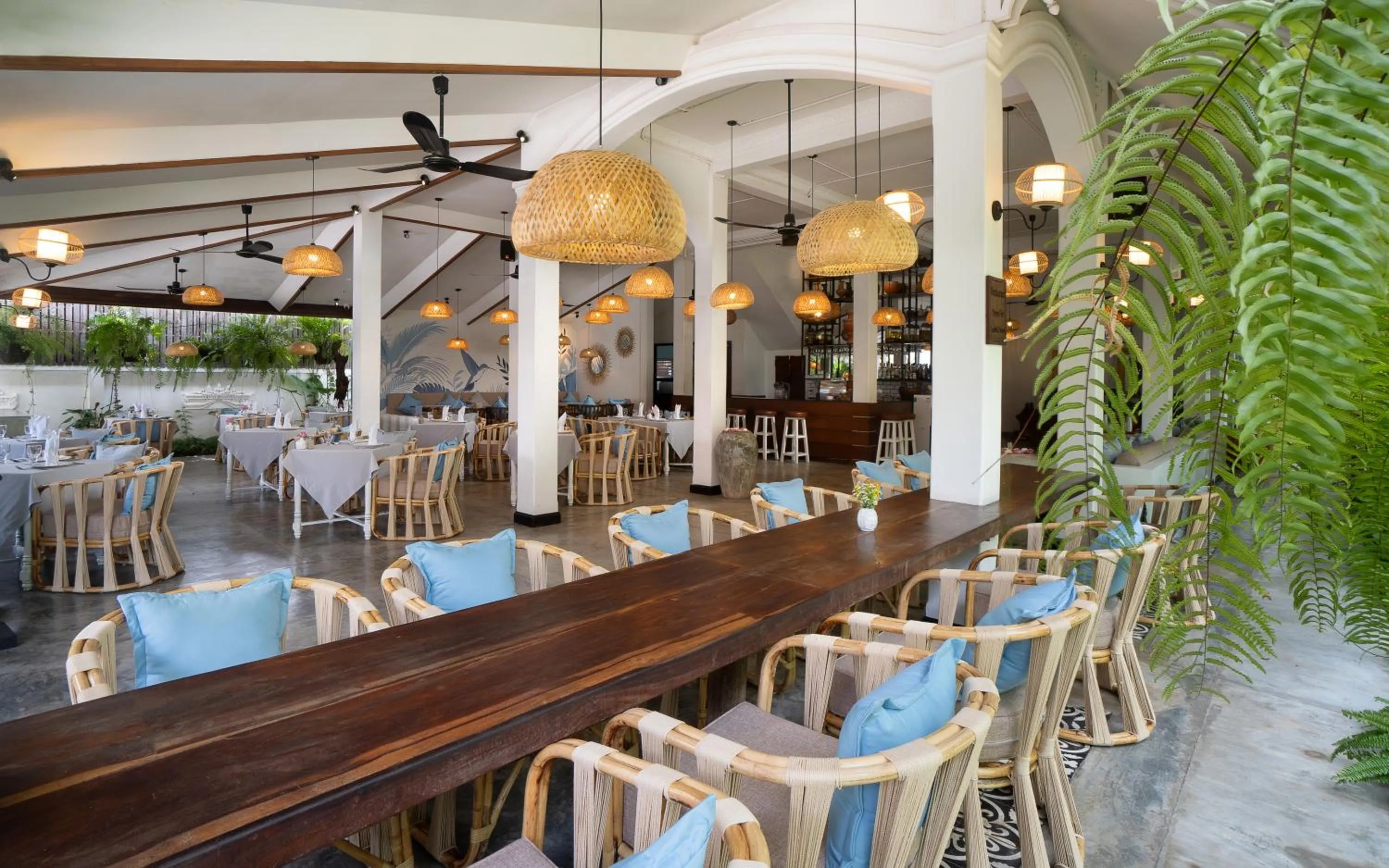 Restaurant/places to eat in The Urban