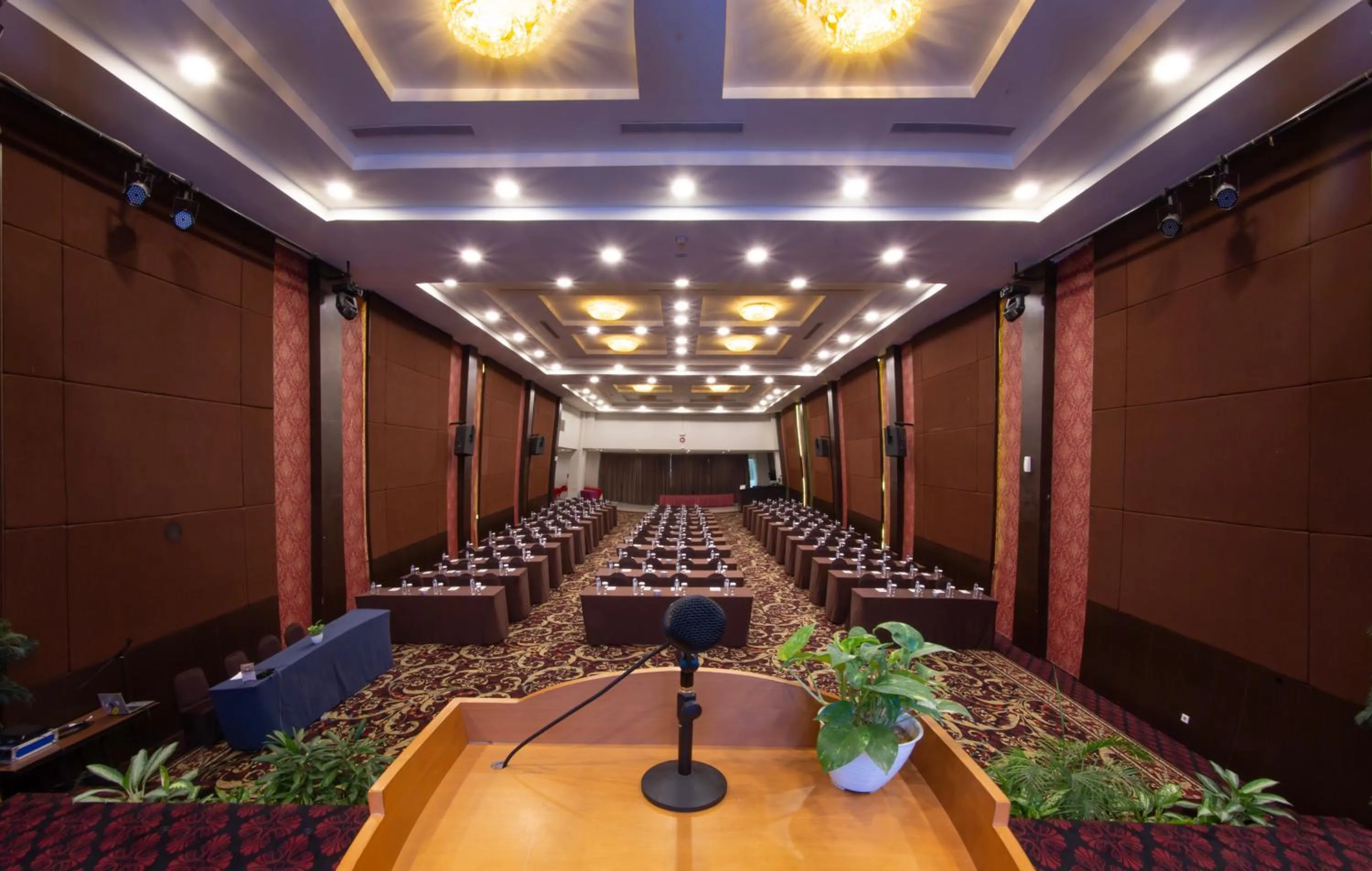 Lombok Plaza Hotel and Convention