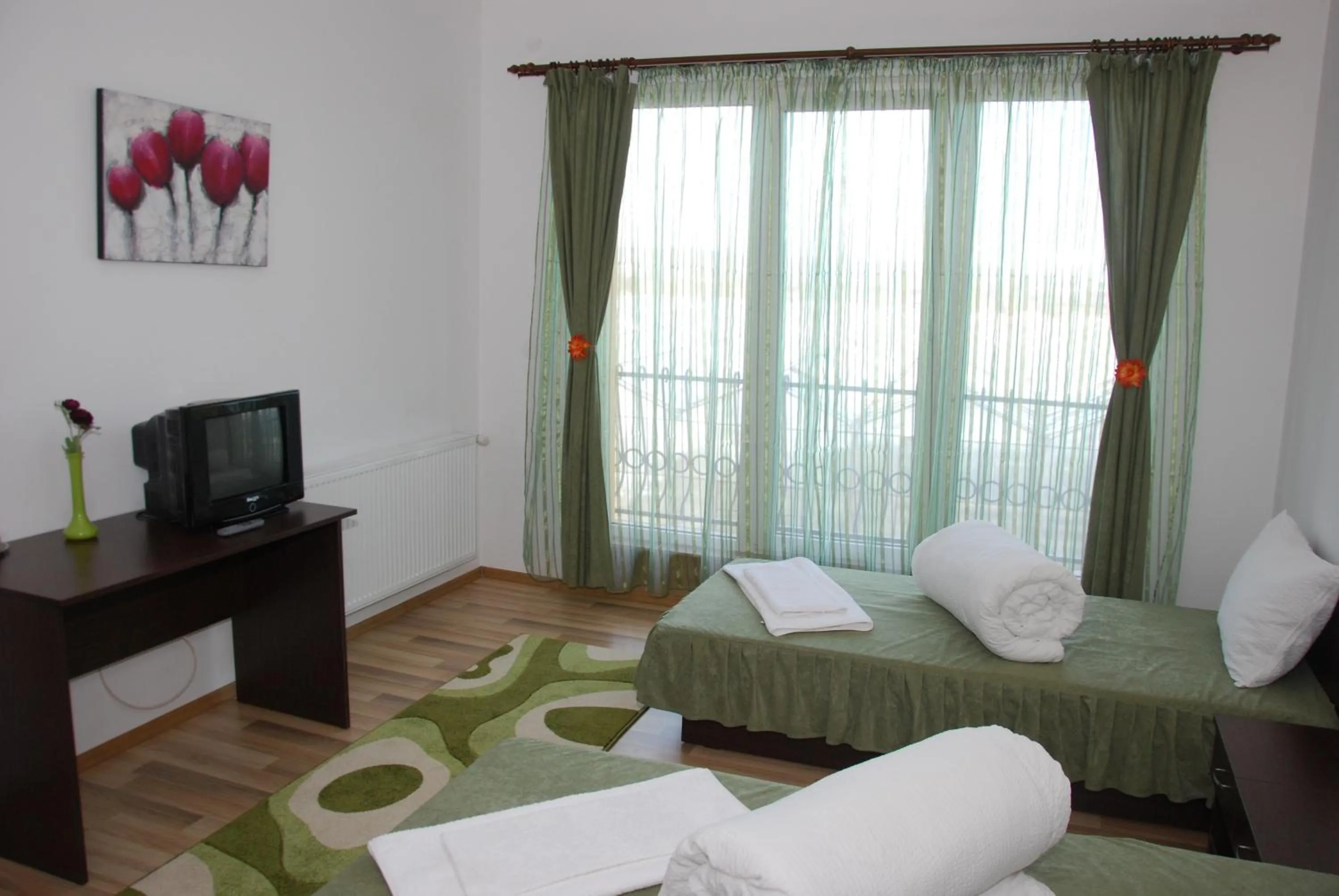 Photo of the whole room, Bed in Pensiunea Zbor