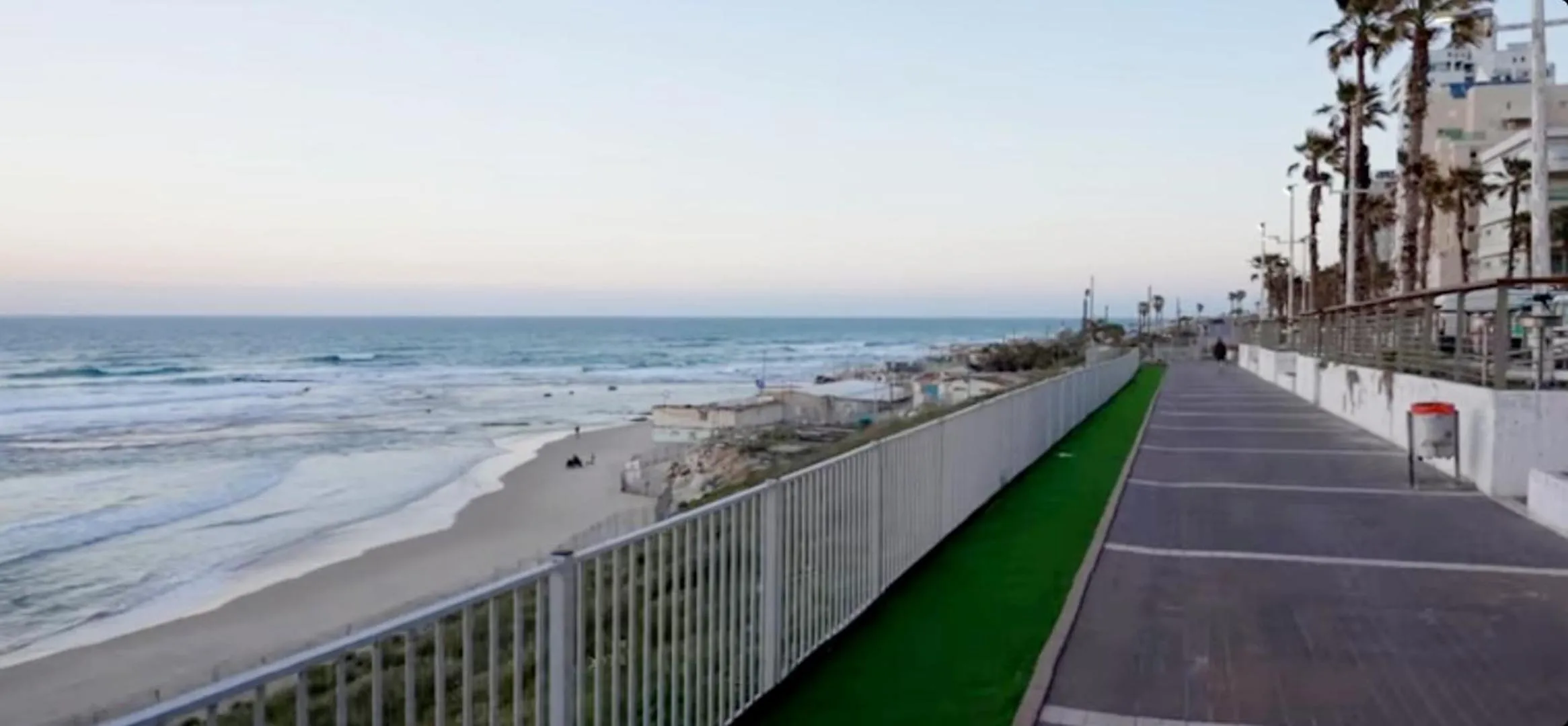 Sea view in Apart Hotel TLV/Bat Yam Beach Front 1207