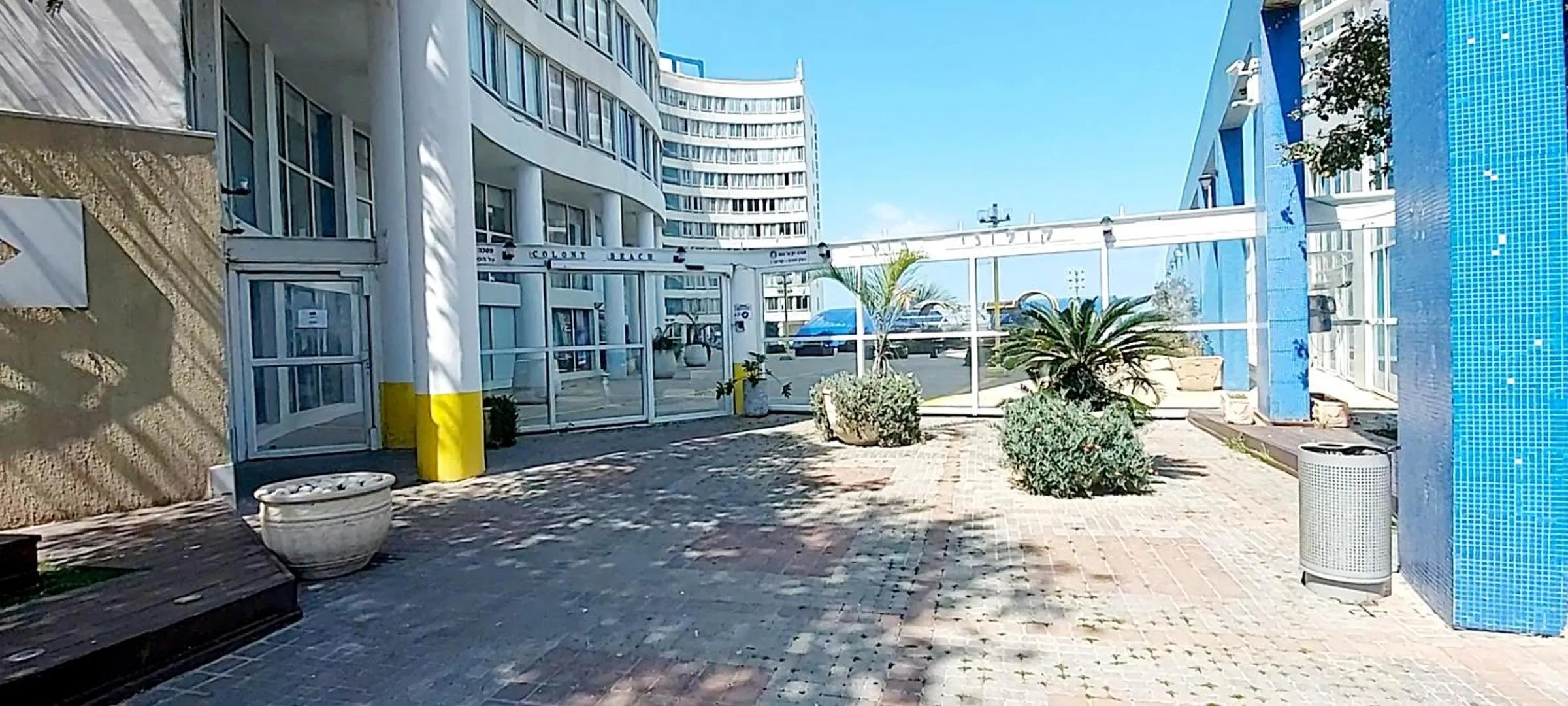 Facade/entrance in Apart Hotel TLV/Bat Yam Beach Front 1207