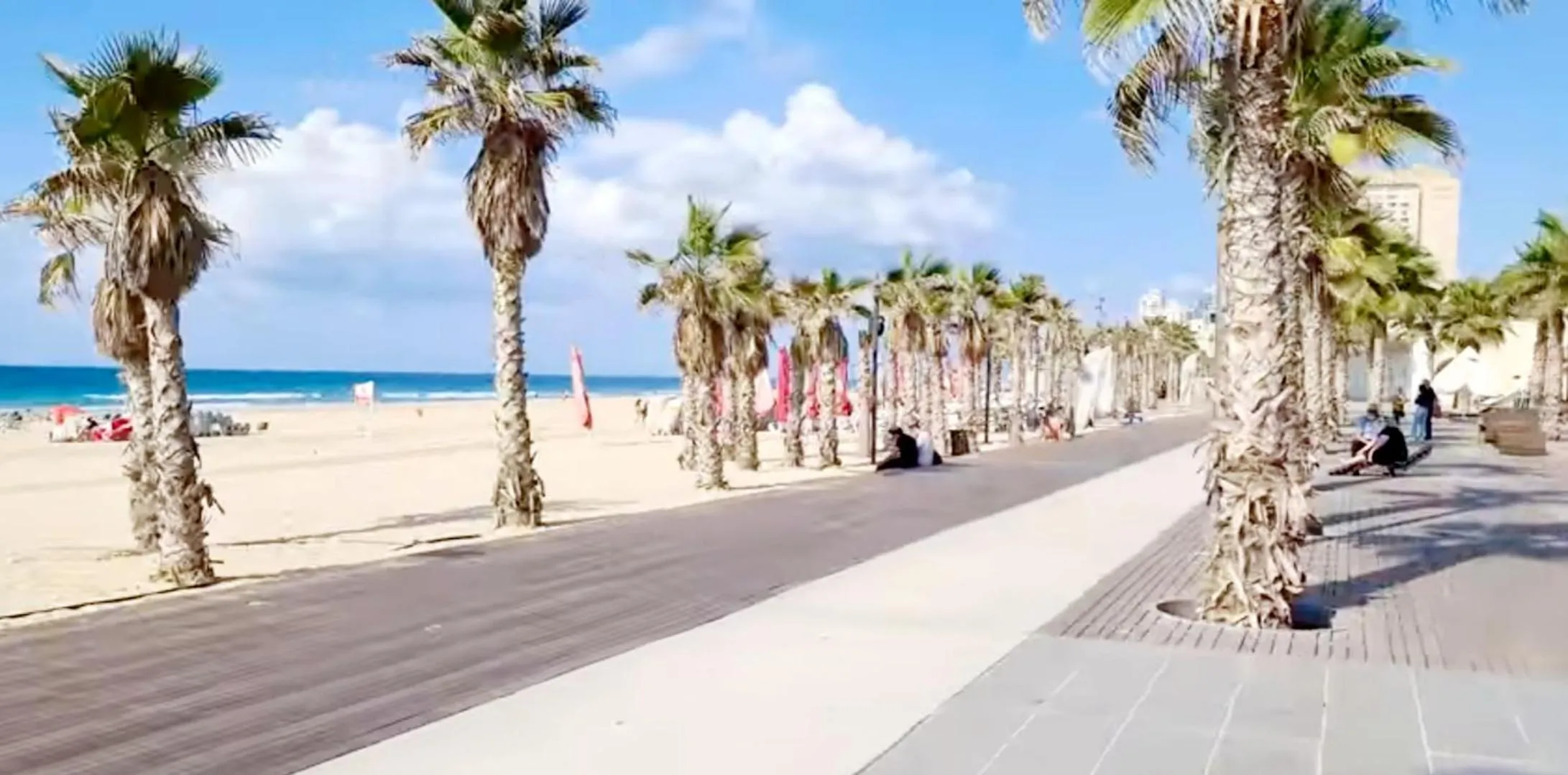 Beach in Apart Hotel TLV/Bat Yam Beach Front 1207