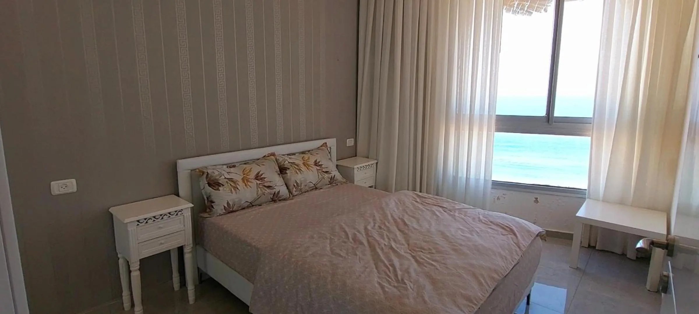 Bed in Apart Hotel TLV/Bat Yam Beach Front 1207