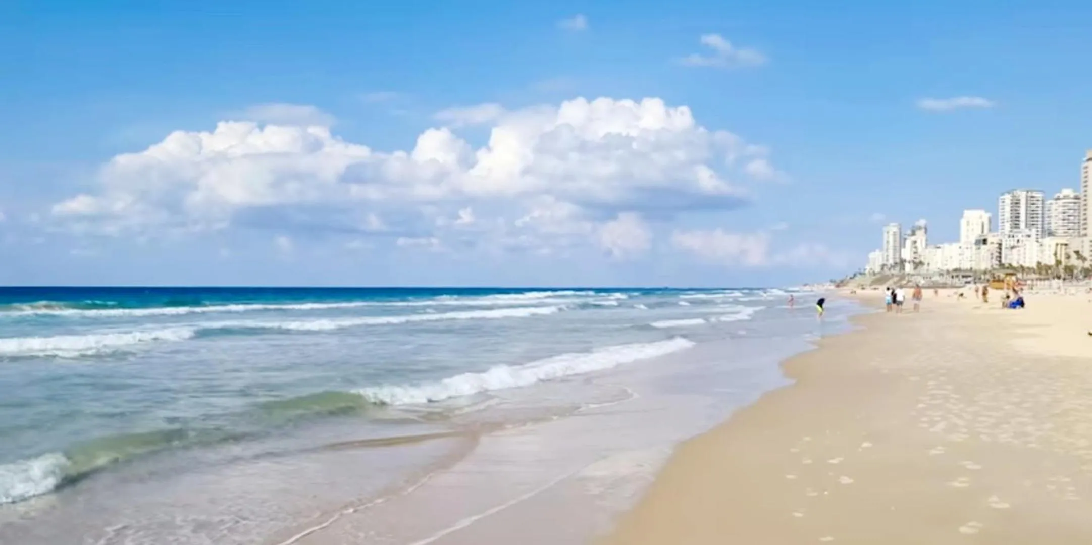 Beach in Apart Hotel TLV/Bat Yam Beach Front 1207