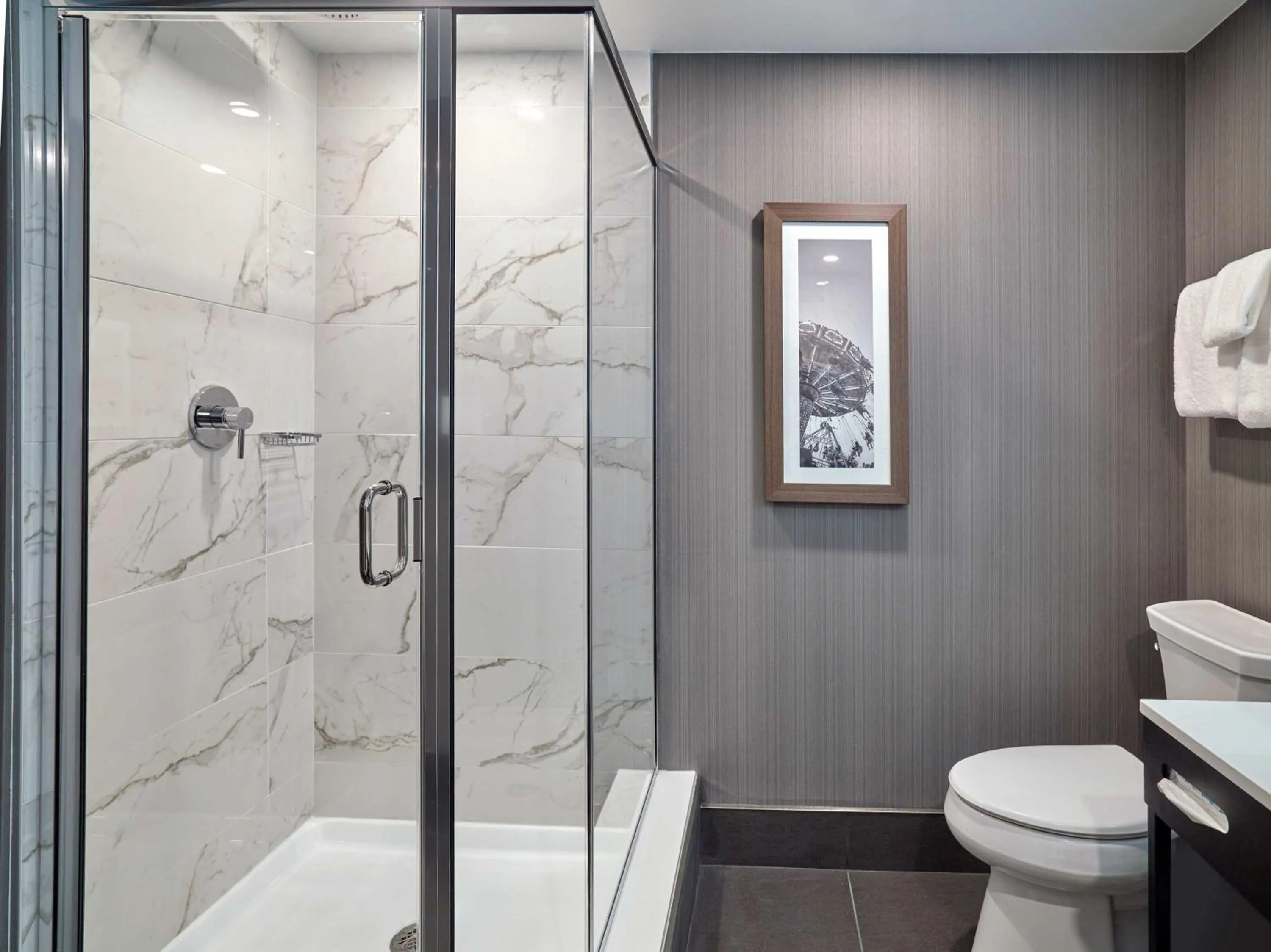 Bathroom in Sandman Signature Plano-Frisco Hotel