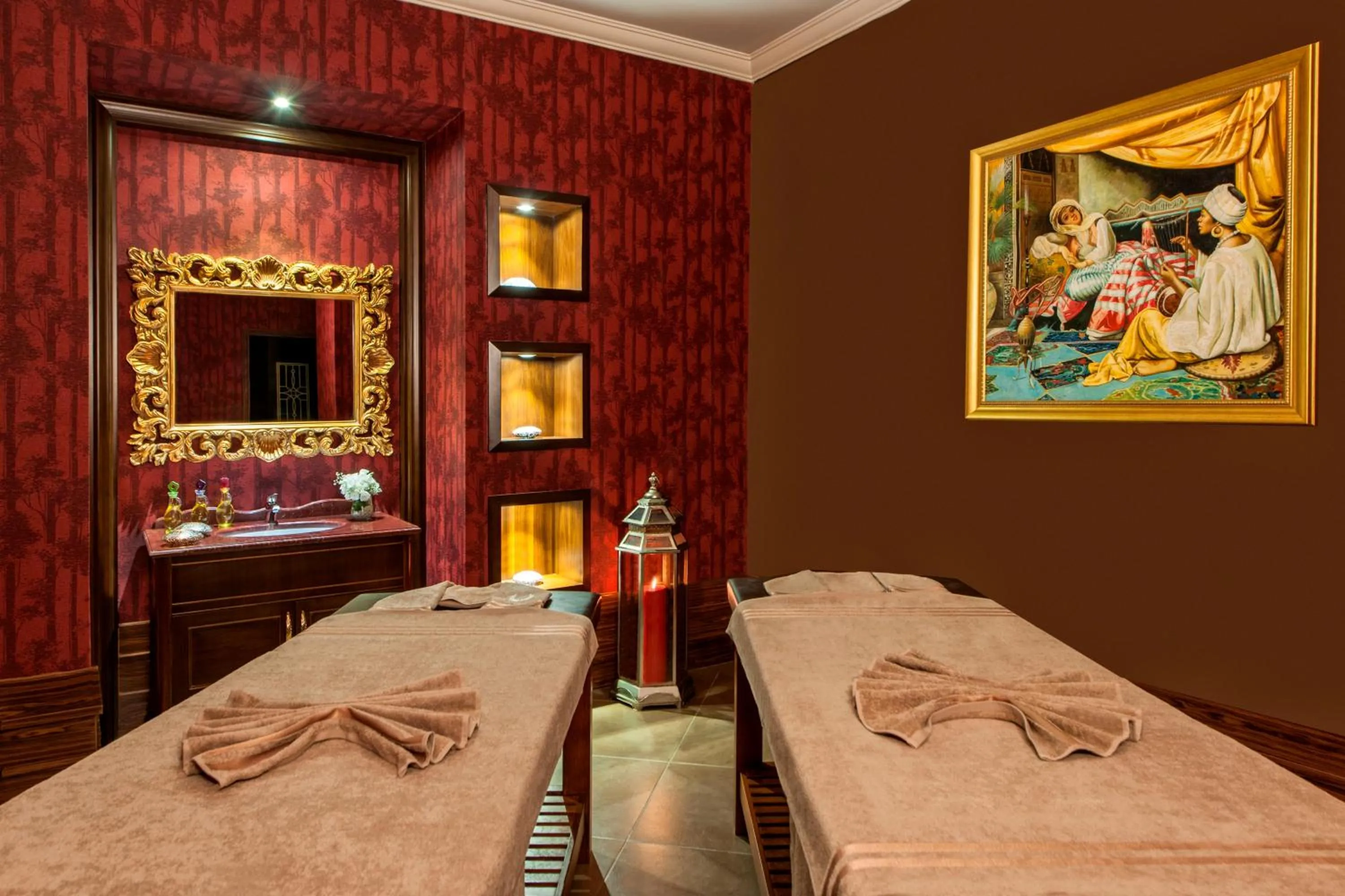 Massage, Bed in Elite World Van