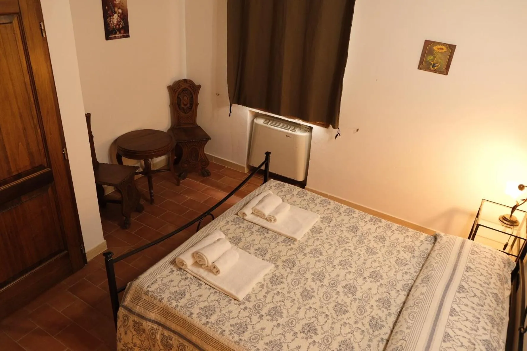 Photo of the whole room in Villa Brignole