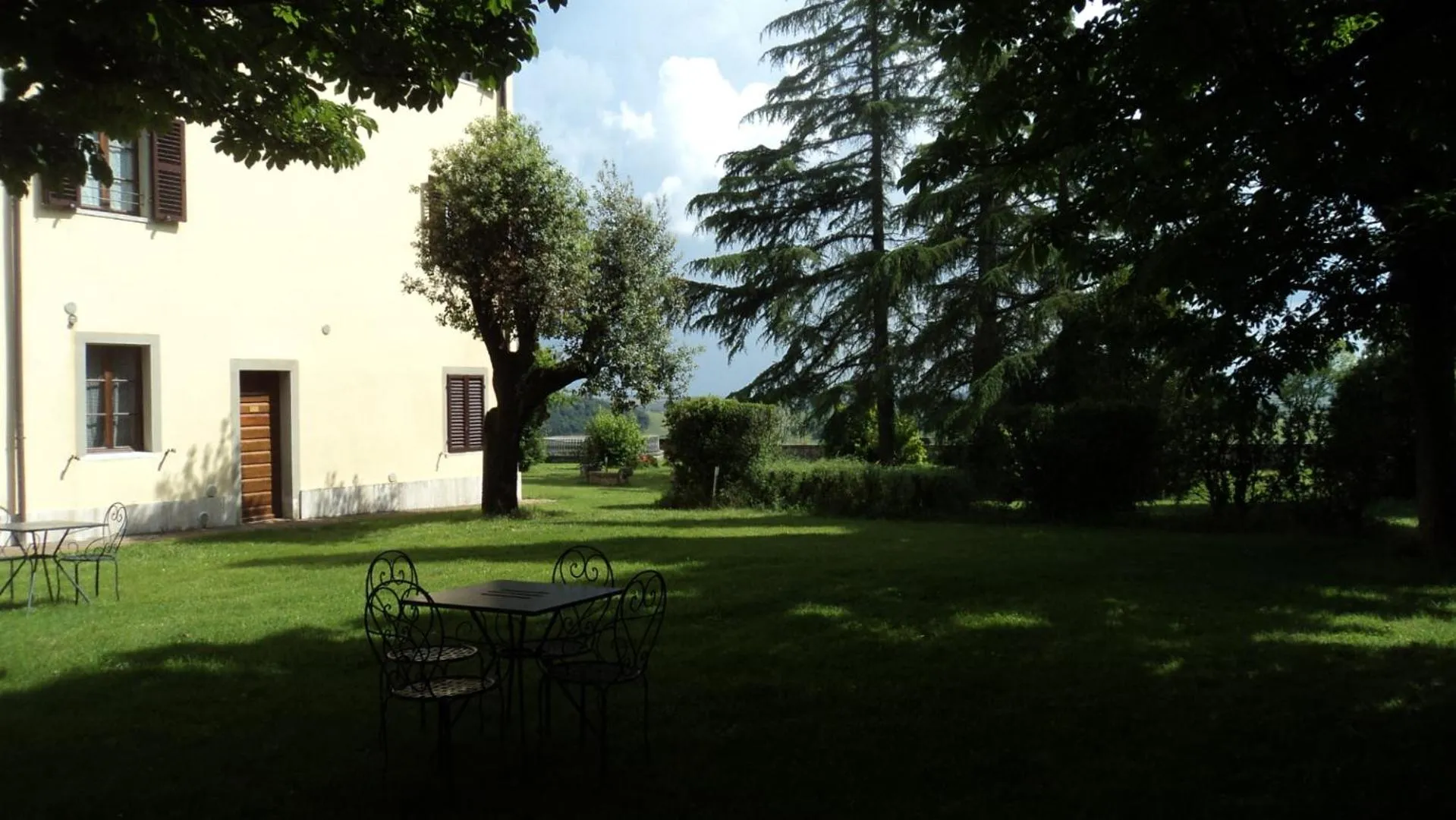 Property building in Villa Brignole