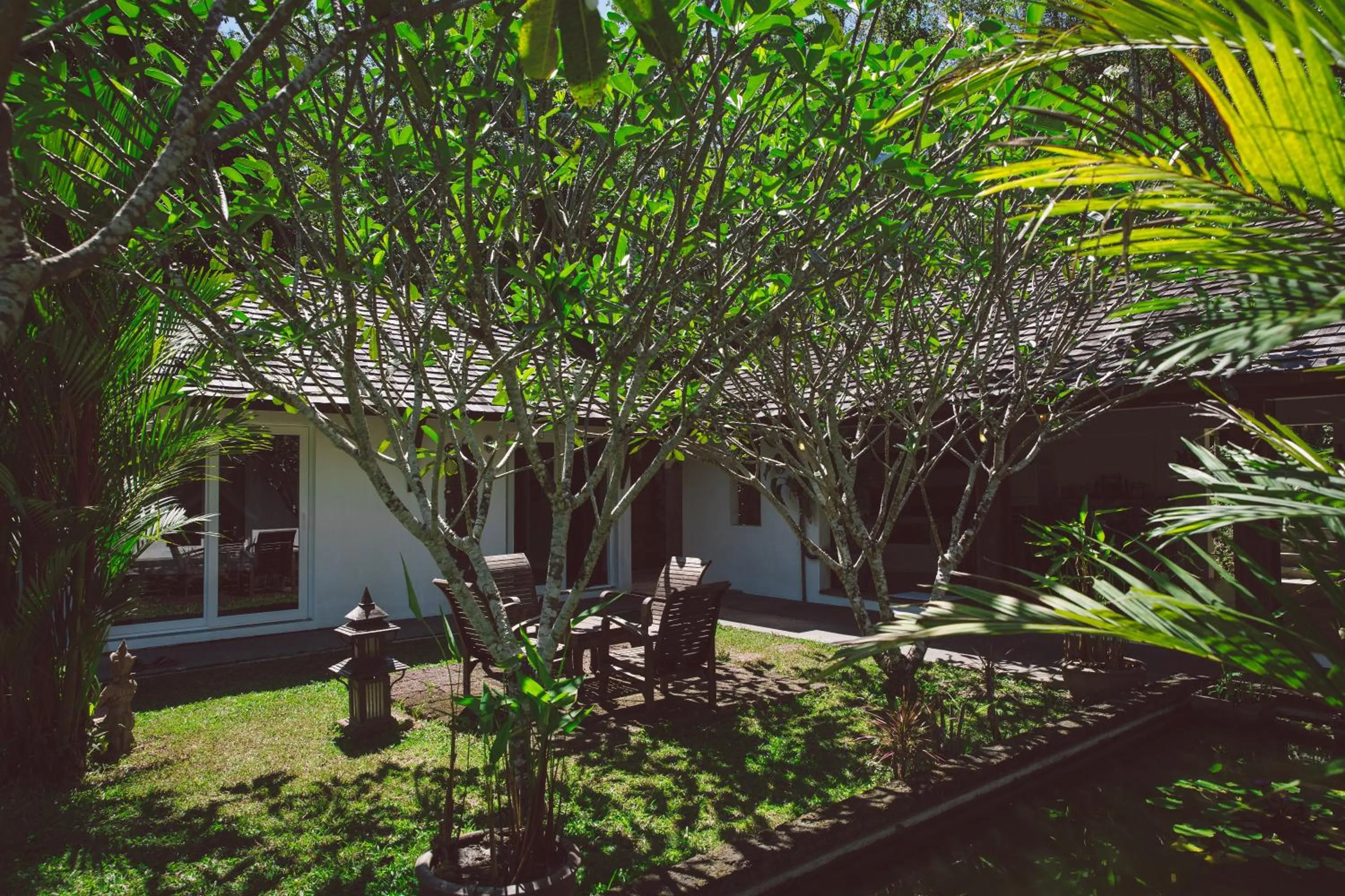 Patio in Koyao Bay Pavilions - Beach Resort and Pool Villas