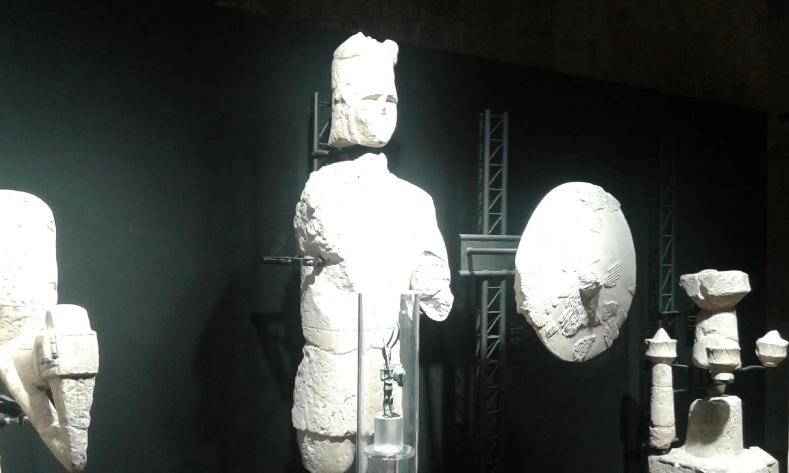 Nearby landmark in Su Murdegu