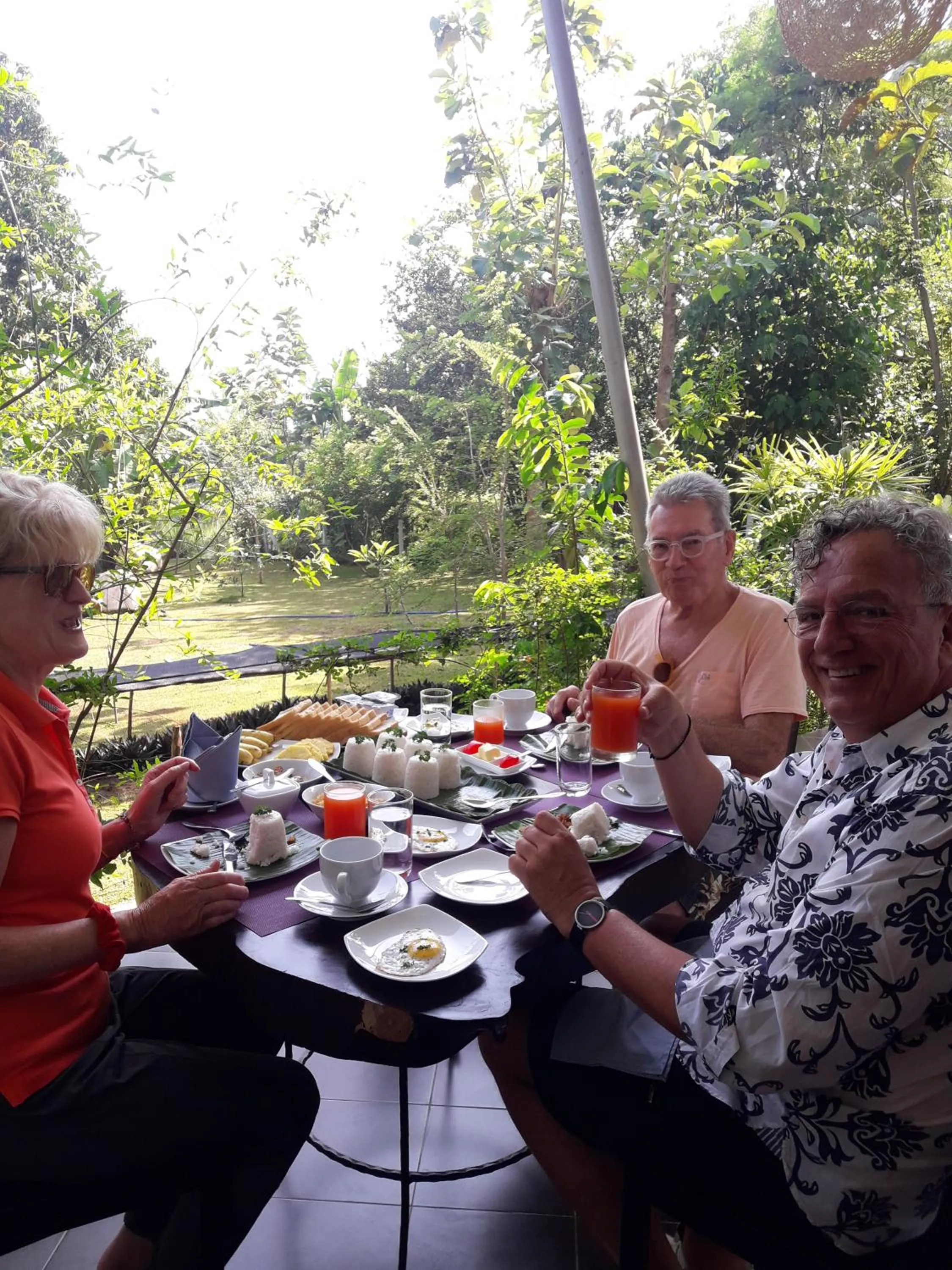 Restaurant/places to eat in Vimanra Udawalawa