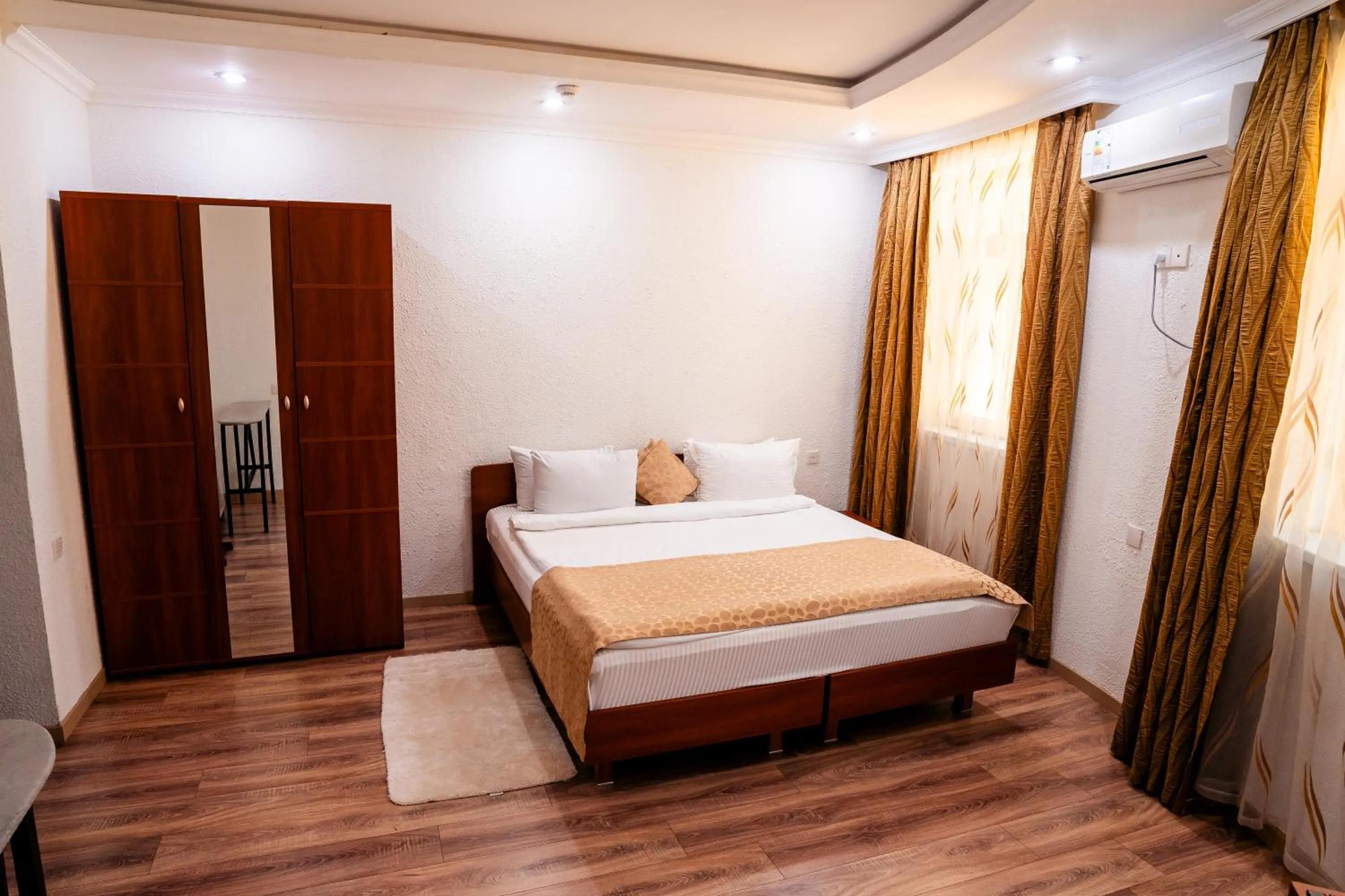 Bed in Panorama Villa Lux Hotel