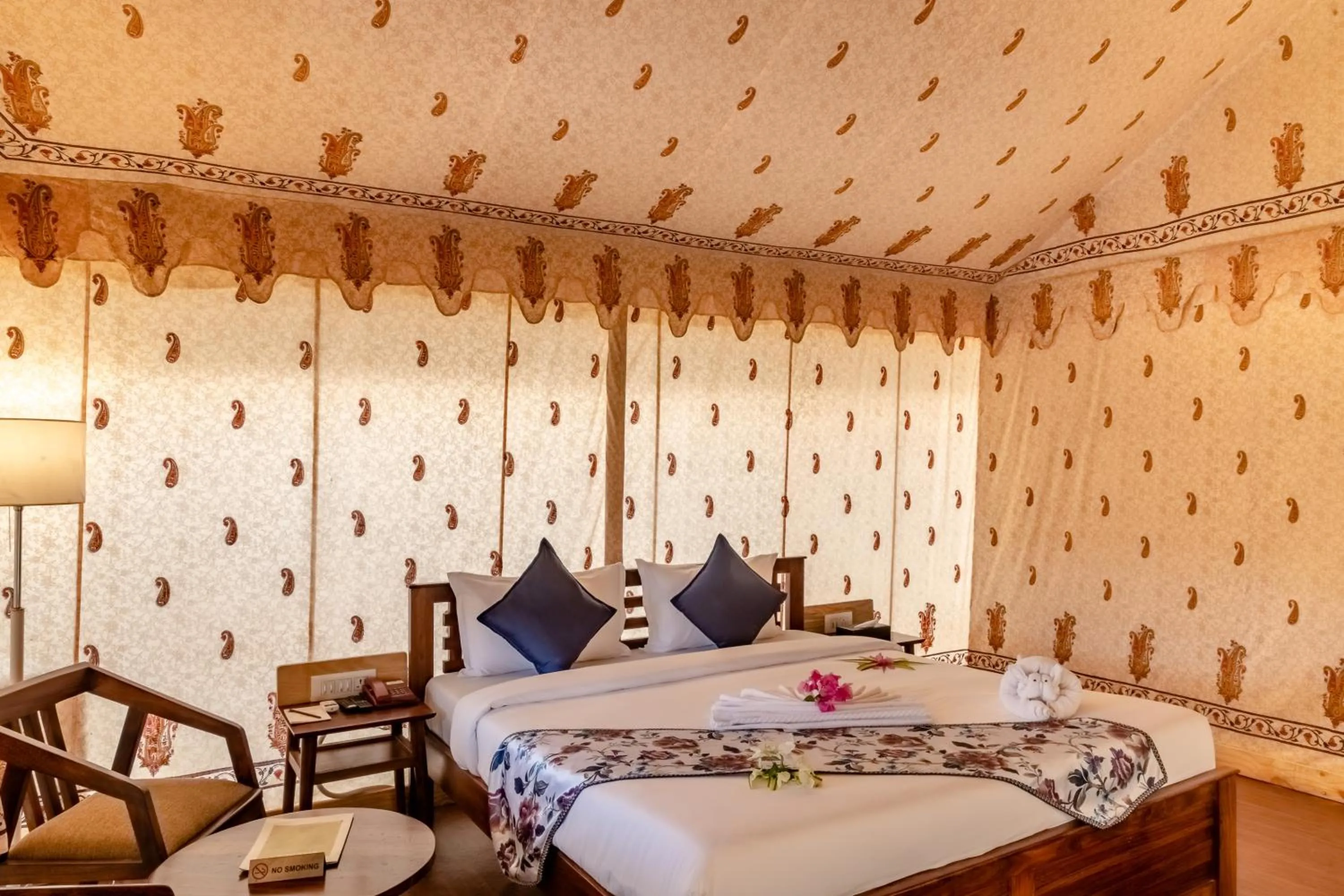 Bedroom, Bed in Rawai Luxury Tents Pushkar