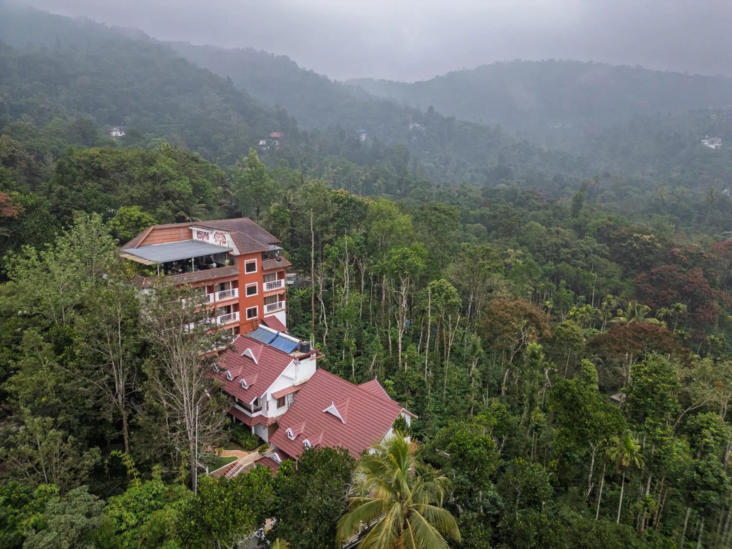 Crown Valley Thekkady