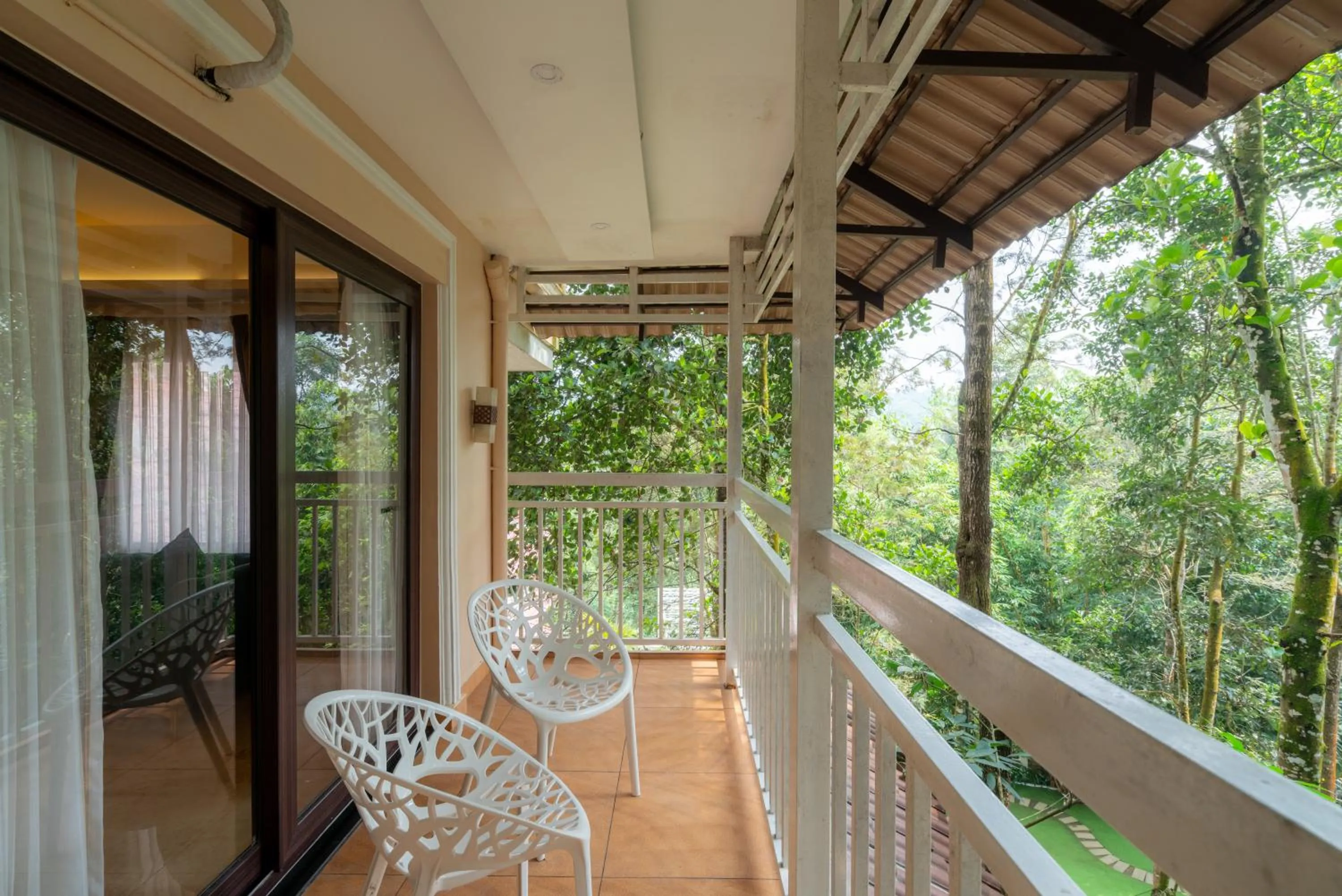 Crown Valley Thekkady